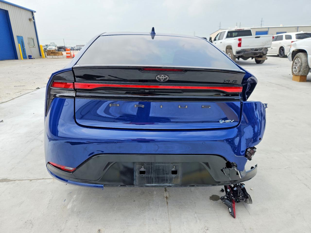 2025 Toyota Prius Xle Blue vin: JTDACAAU5S3057864