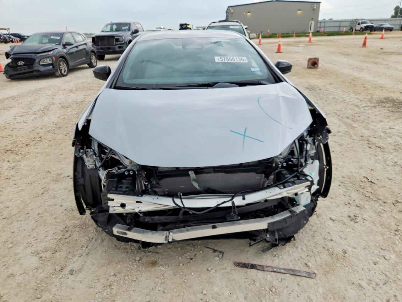 2026 Toyota Prius Le Silver vin: JTDACAAU7T3072237