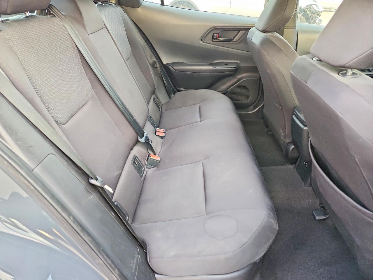 2023 Toyota Prius Le Gray vin: JTDACAAU8P3007385