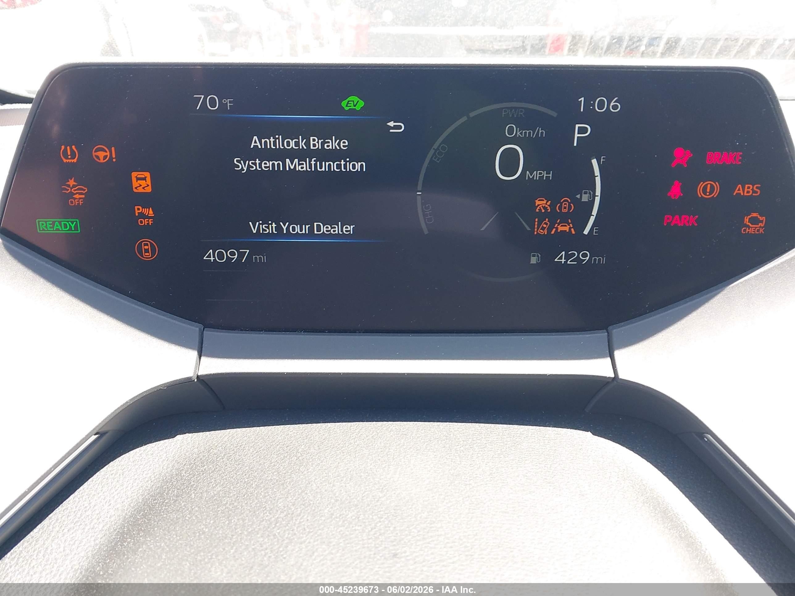 2026 Toyota Prius Le Black vin: JTDACAAUXT3075505