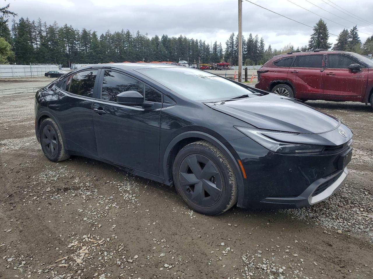 2023 Toyota Prius Prime Se Black vin: JTDACACU4P3010068