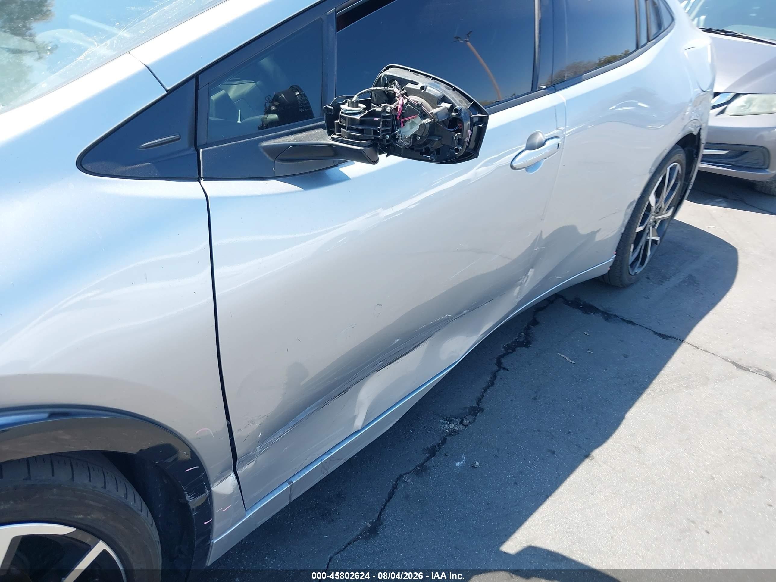 2024 Toyota Prius Prime Xse Silver vin: JTDACACU4R3025379