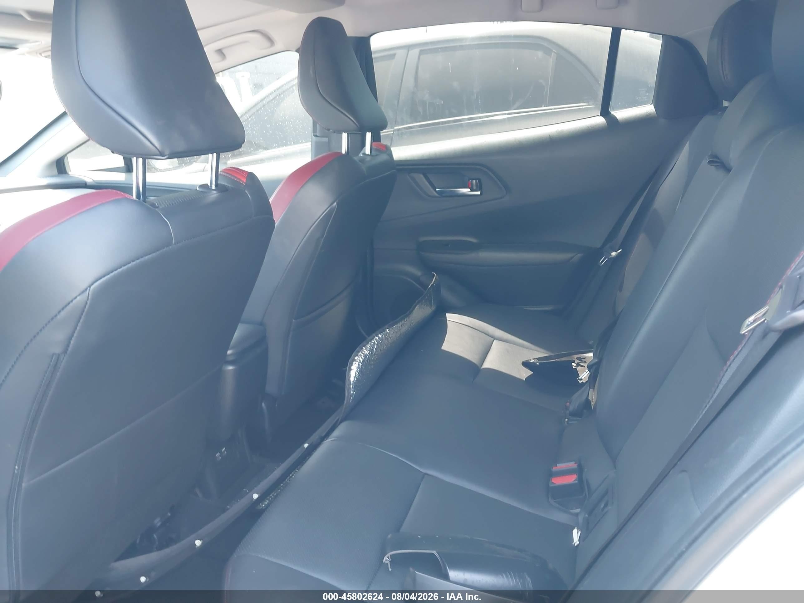 2024 Toyota Prius Prime Xse Silver vin: JTDACACU4R3025379