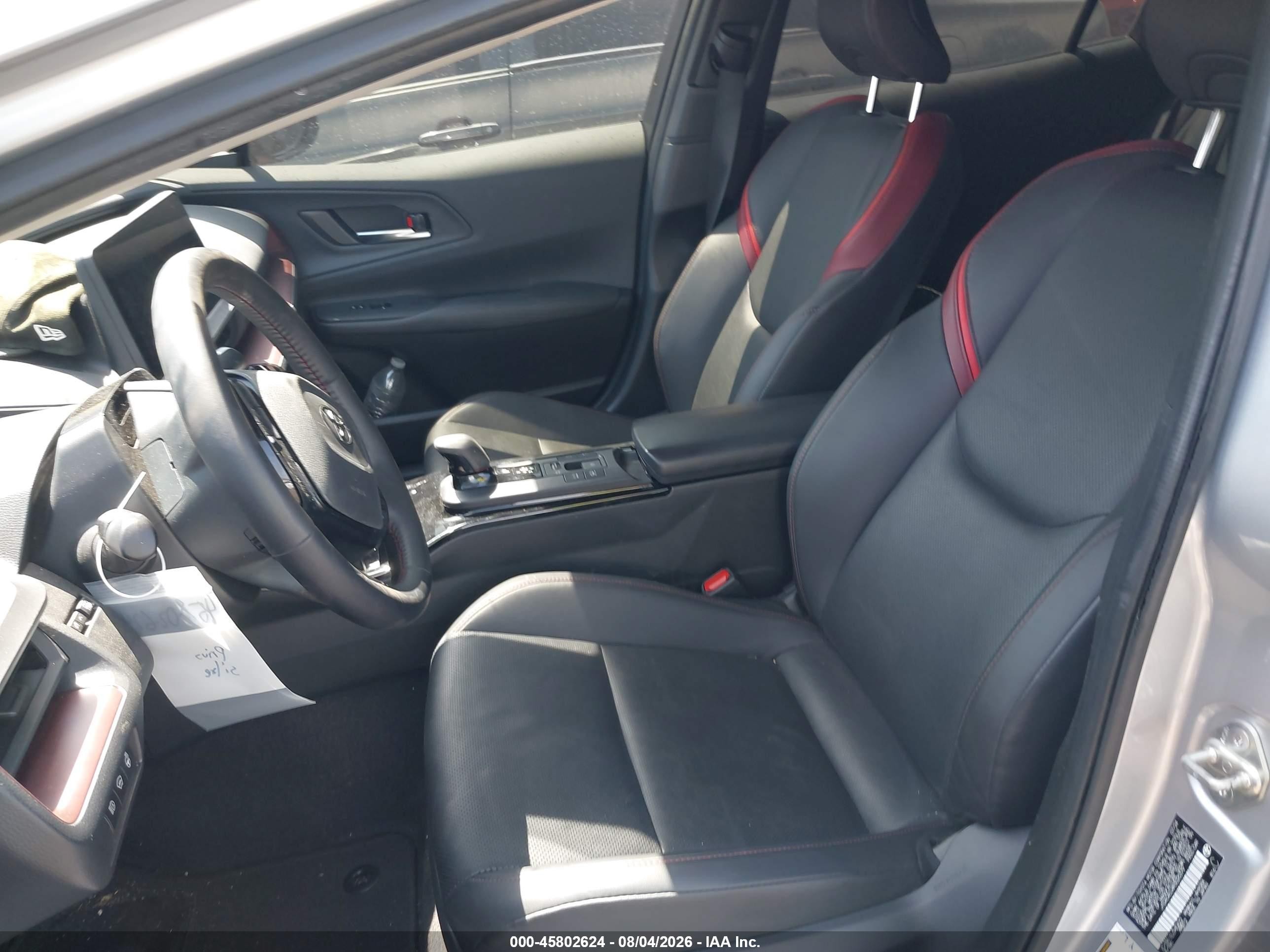 2024 Toyota Prius Prime Xse Silver vin: JTDACACU4R3025379