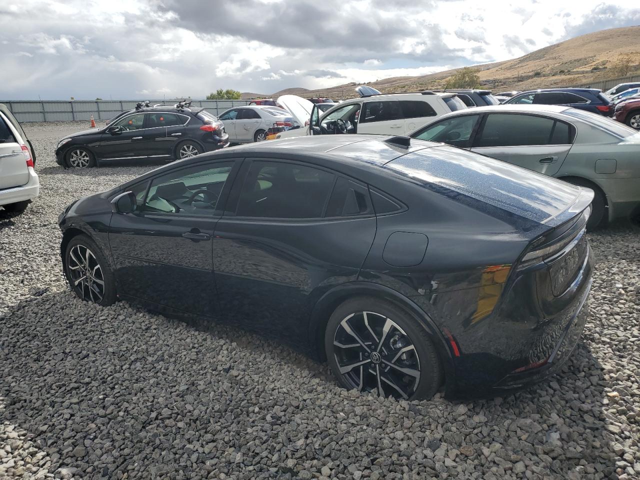 2024 Toyota Prius Prime Se Черный vin: JTDACACU6R3031216