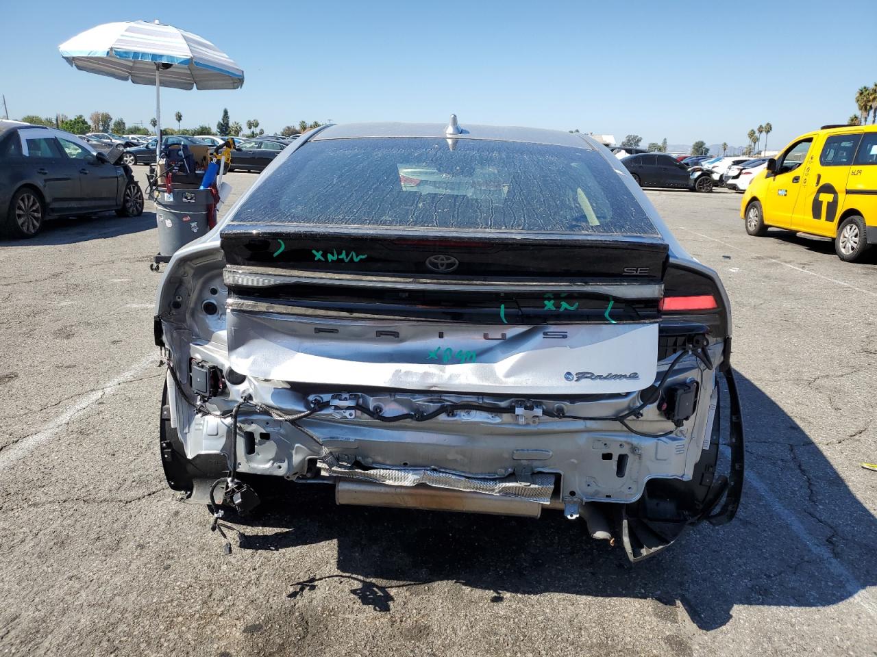 2024 Toyota Prius Prime Se Silver vin: JTDACACU8R3014689