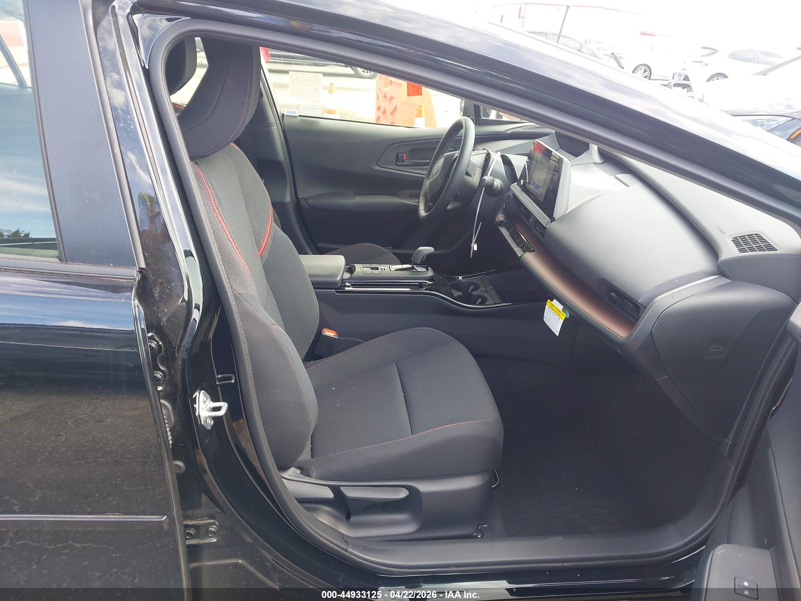 2025 Toyota Prius Plug-in Hybrid Se Black vin: JTDACACU8S3052090