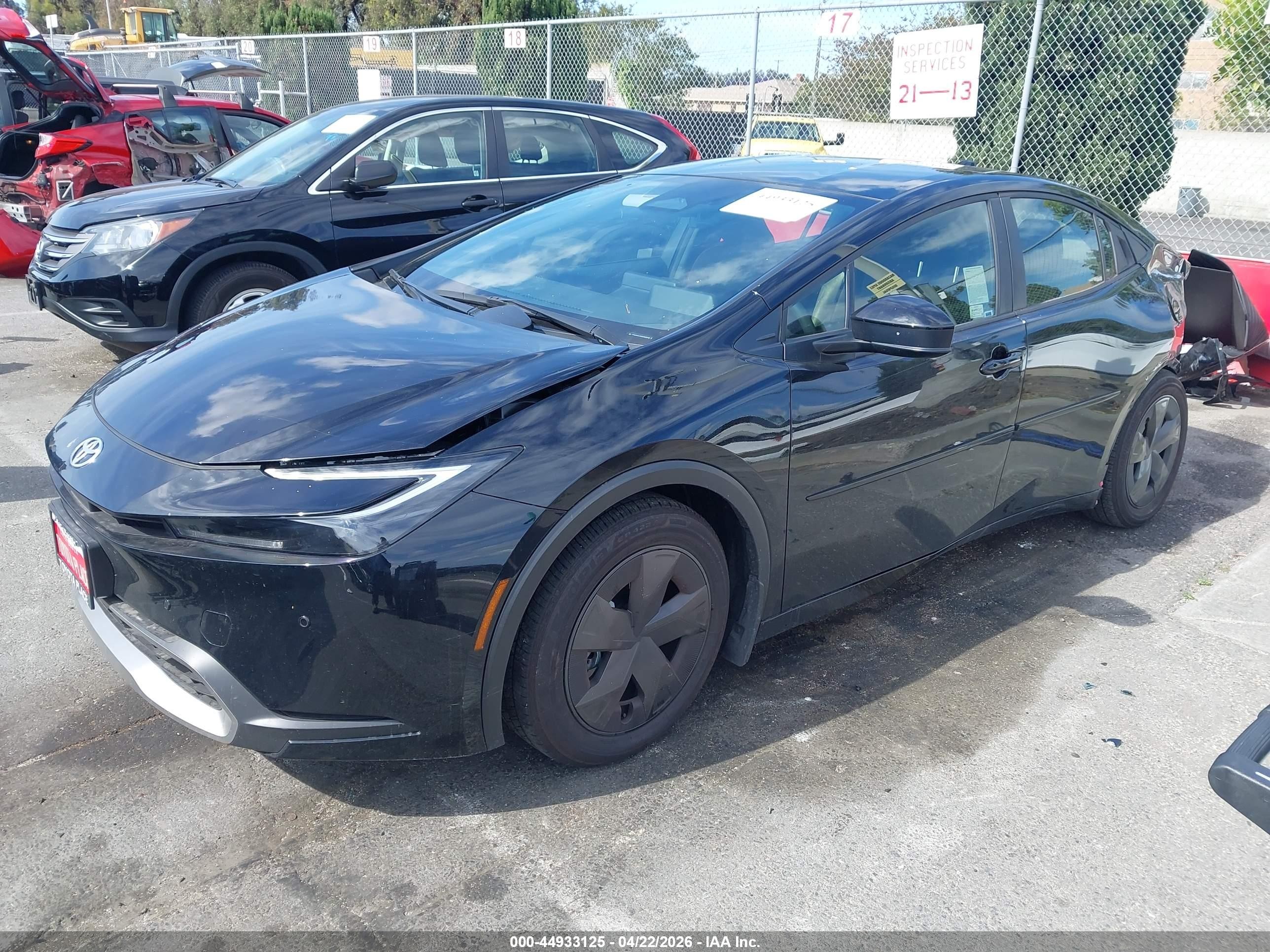 2025 Toyota Prius Plug-in Hybrid Se Black vin: JTDACACU8S3052090