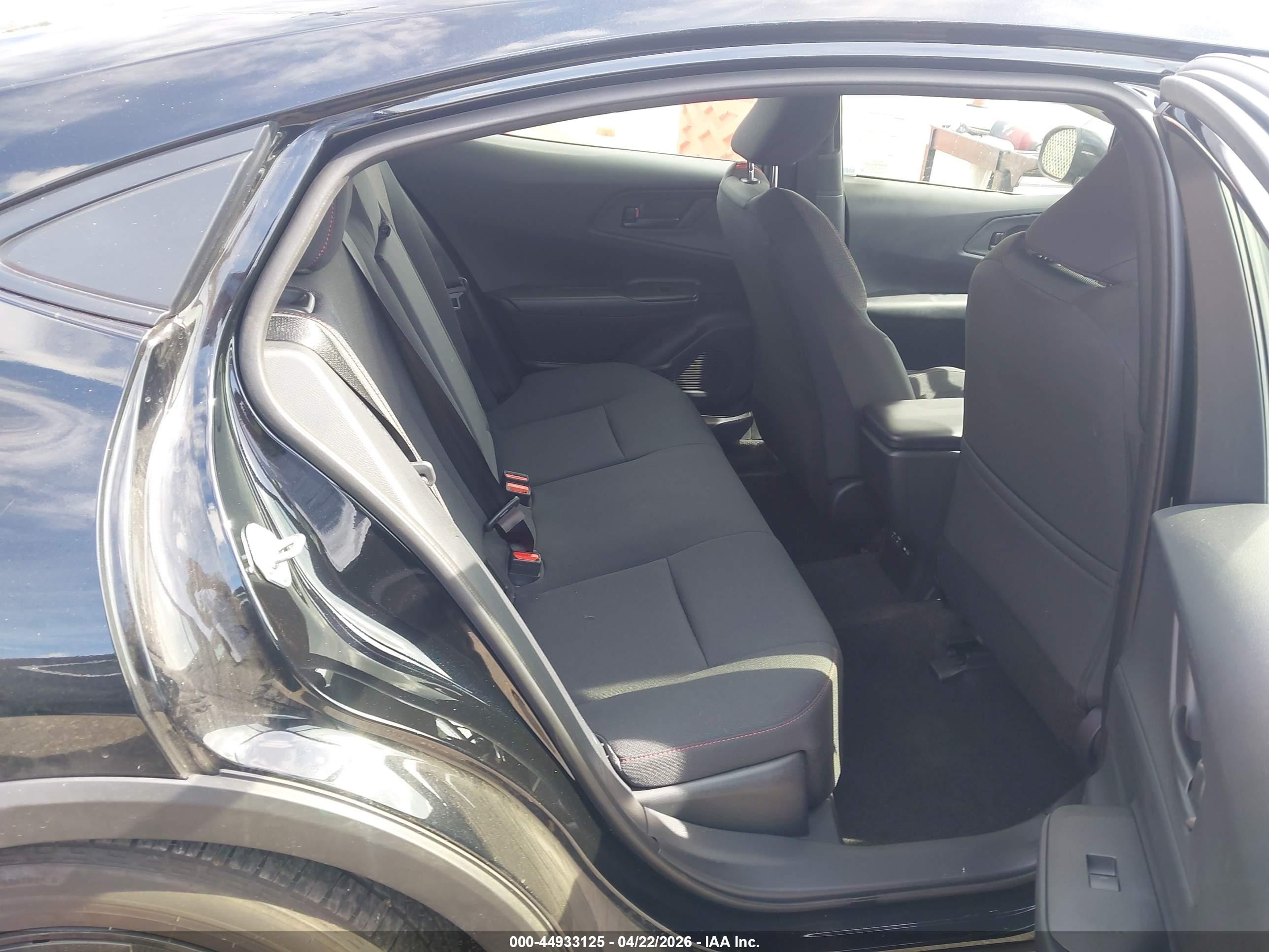 2025 Toyota Prius Plug-in Hybrid Se Black vin: JTDACACU8S3052090
