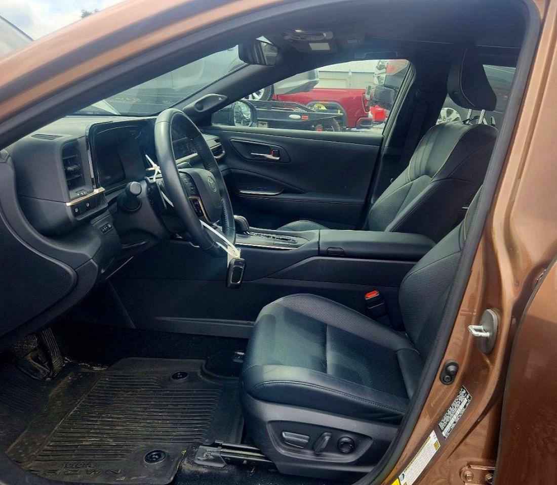 2023 Toyota Crown Platinum Brown vin: JTDAFAAF7P3001070