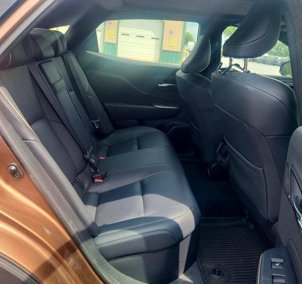 2023 Toyota Crown Platinum Brown vin: JTDAFAAF7P3001070