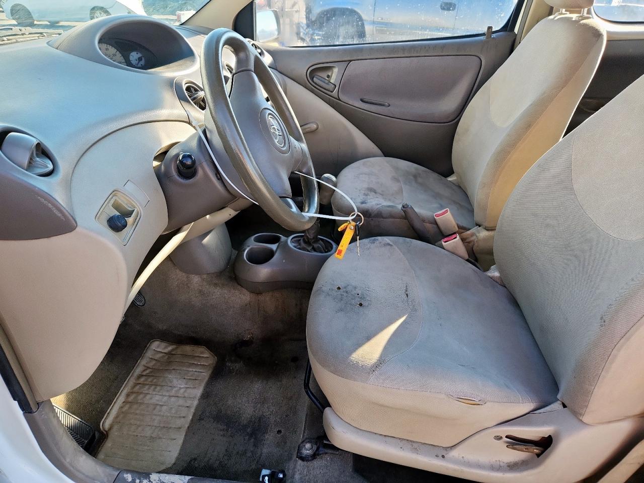 2004 Toyota Echo White vin: JTDAT123040337461