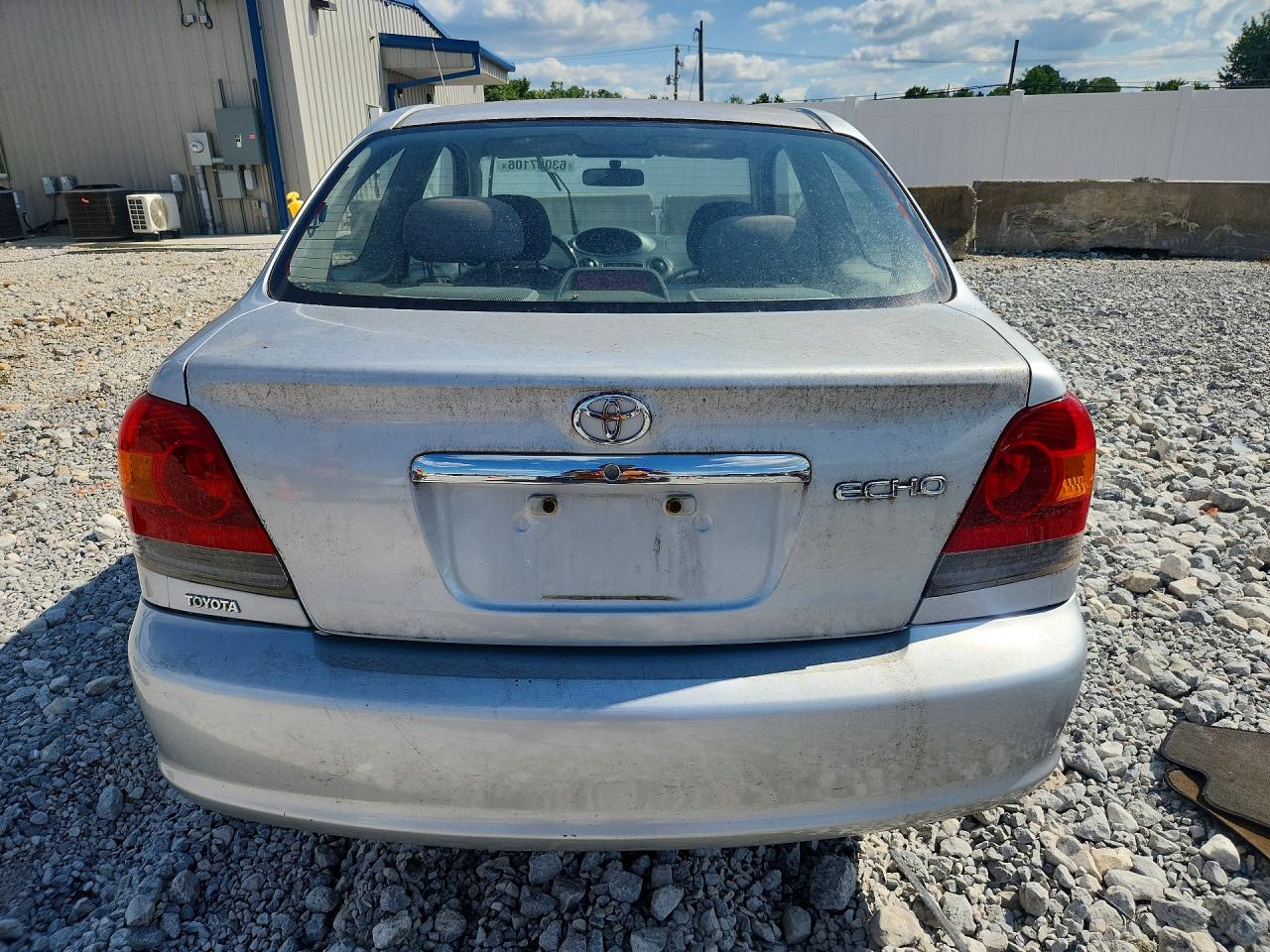 2005 Toyota Echo Base Silver vin: JTDAT123450368987