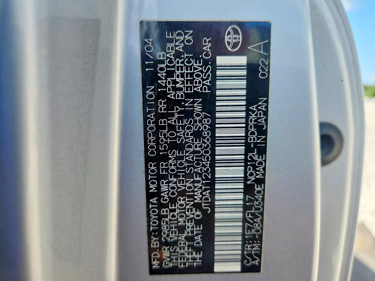 2005 Toyota Echo Base Silver vin: JTDAT123450368987