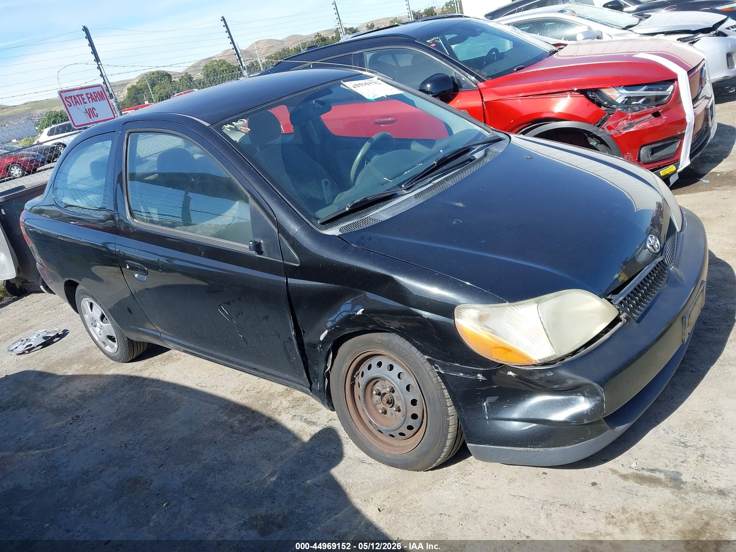 2001 Toyota Echo   Черный vin: JTDAT123510135775