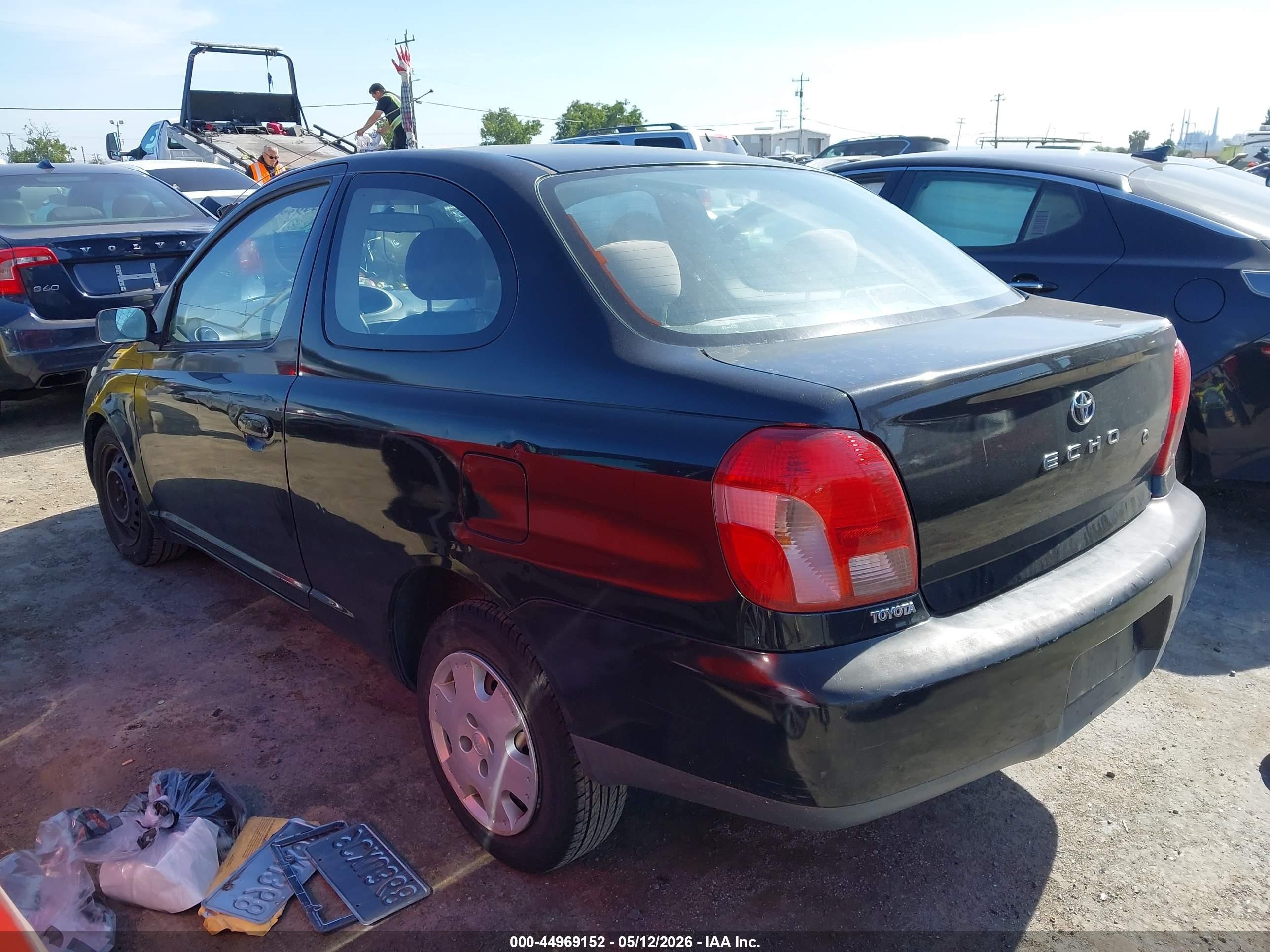 2001 Toyota Echo   Black vin: JTDAT123510135775