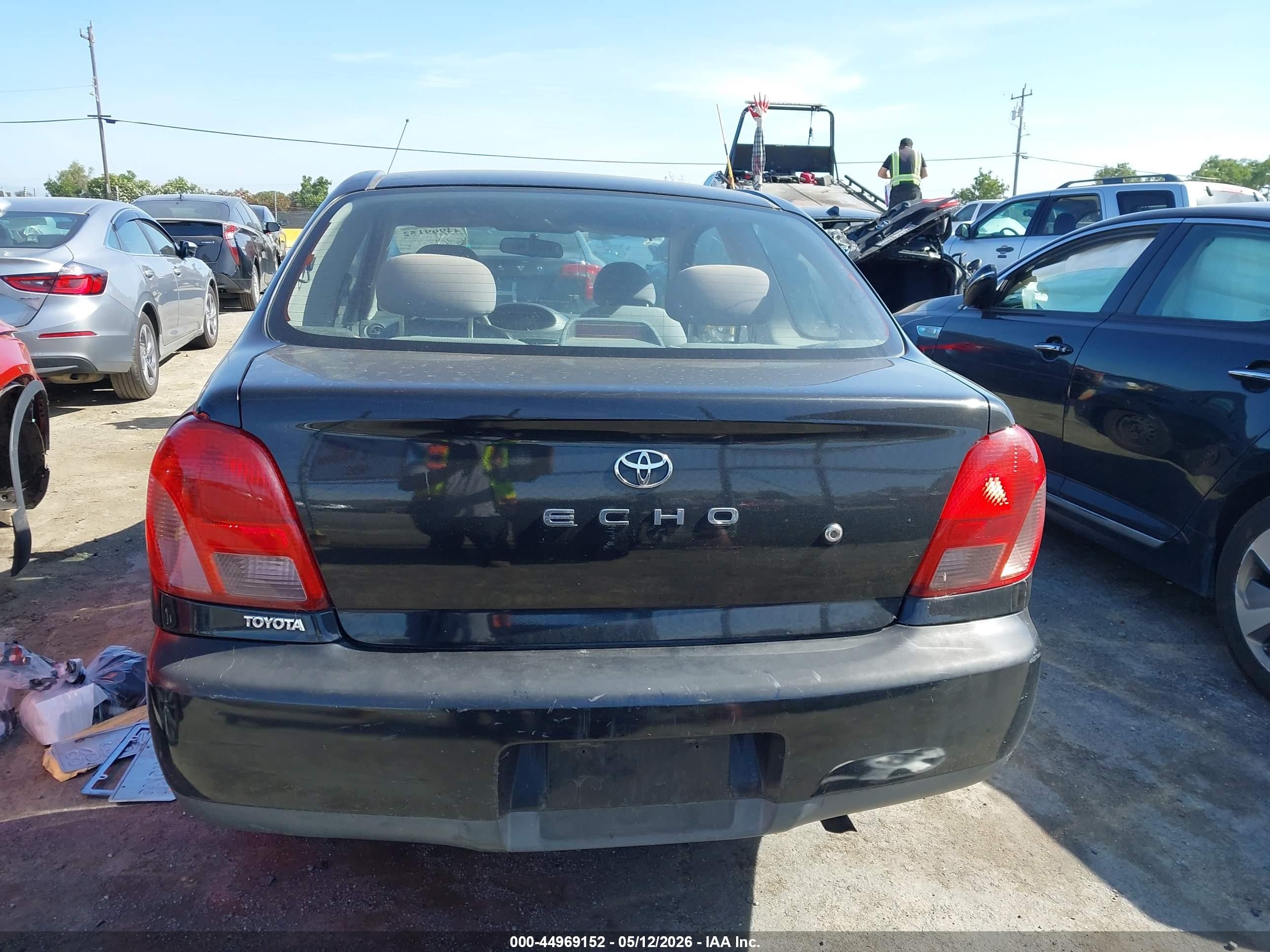 2001 Toyota Echo   Black vin: JTDAT123510135775
