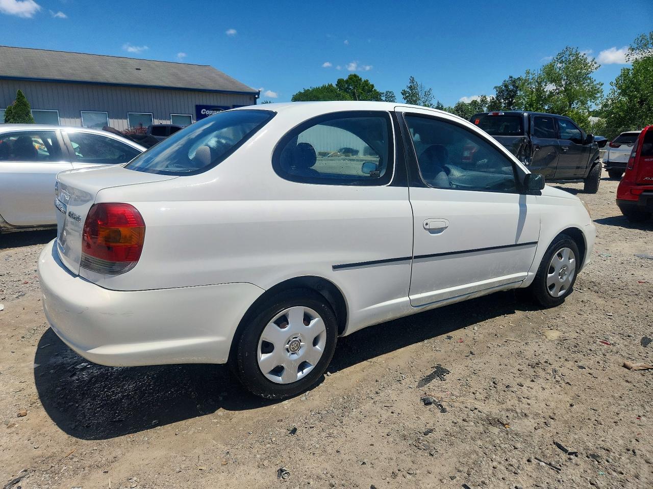 2003 Toyota Echo Base Белый vin: JTDAT123530278471