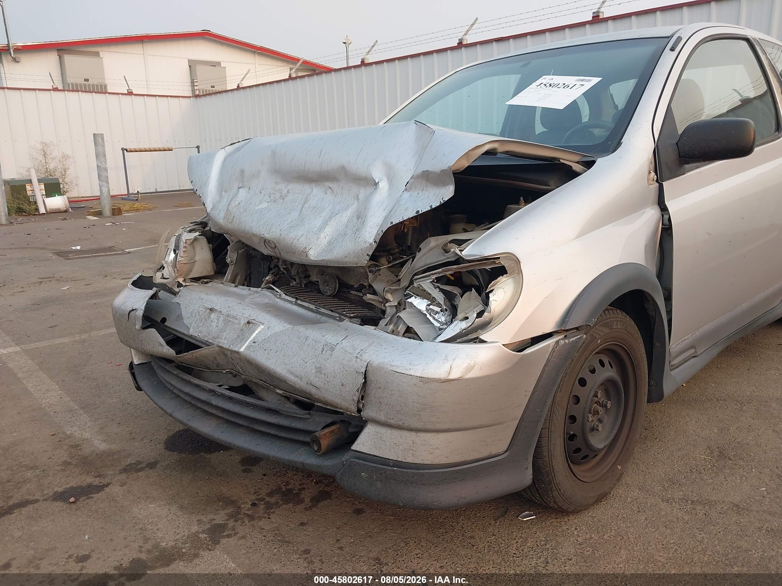 2001 Toyota Echo   Серый vin: JTDAT123710143957