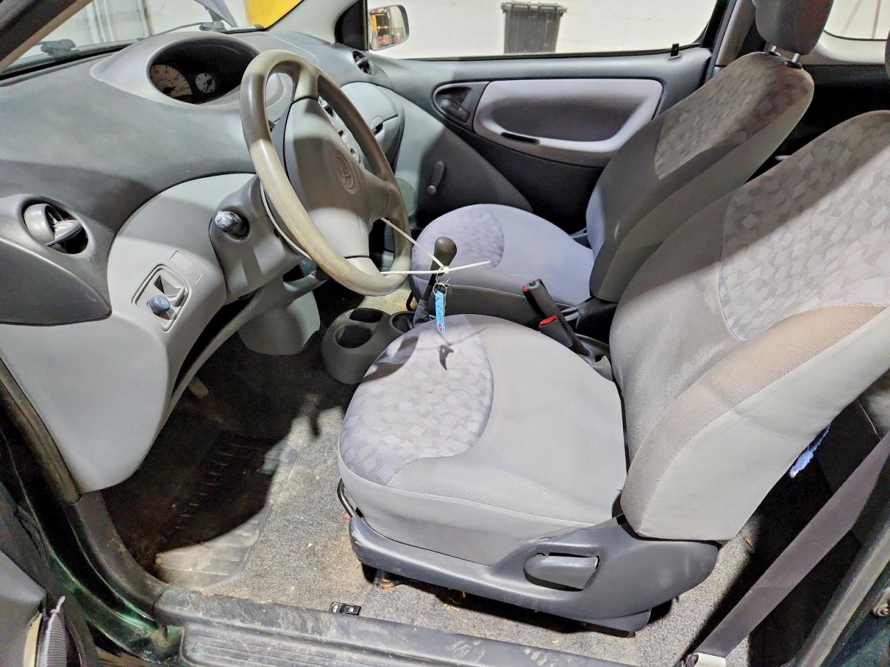 2001 Toyota Echo Green vin: JTDAT123710177364