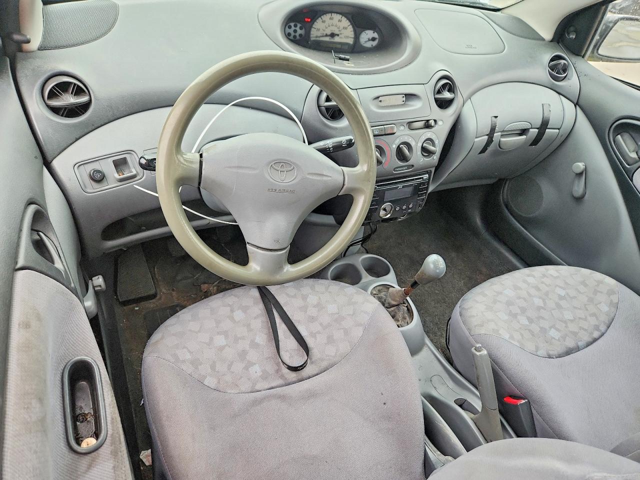 2000 Toyota Echo Base Silver vin: JTDAT1237Y0090283