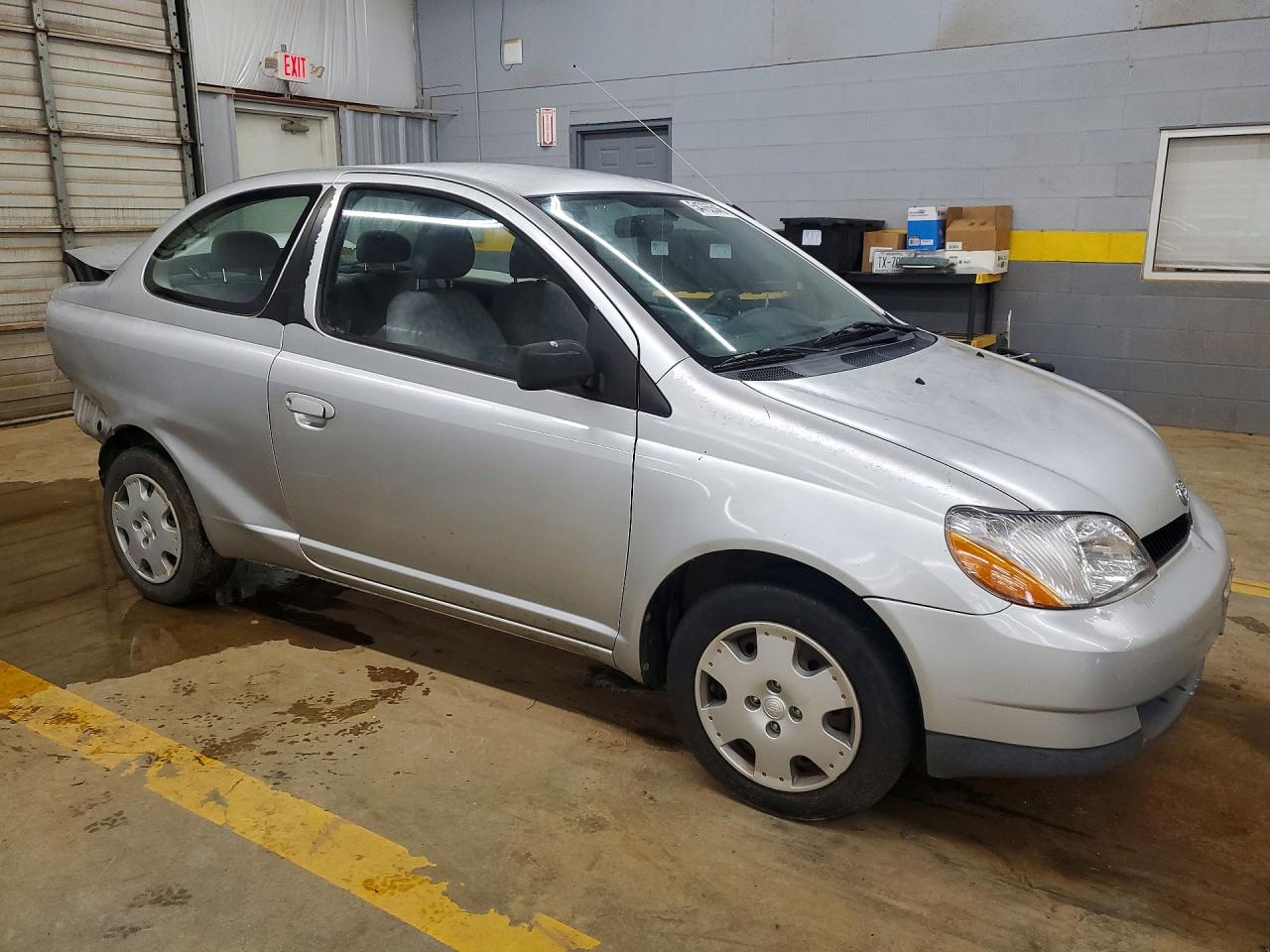 2000 Toyota Echo Серебряный vin: JTDAT1238Y0049838