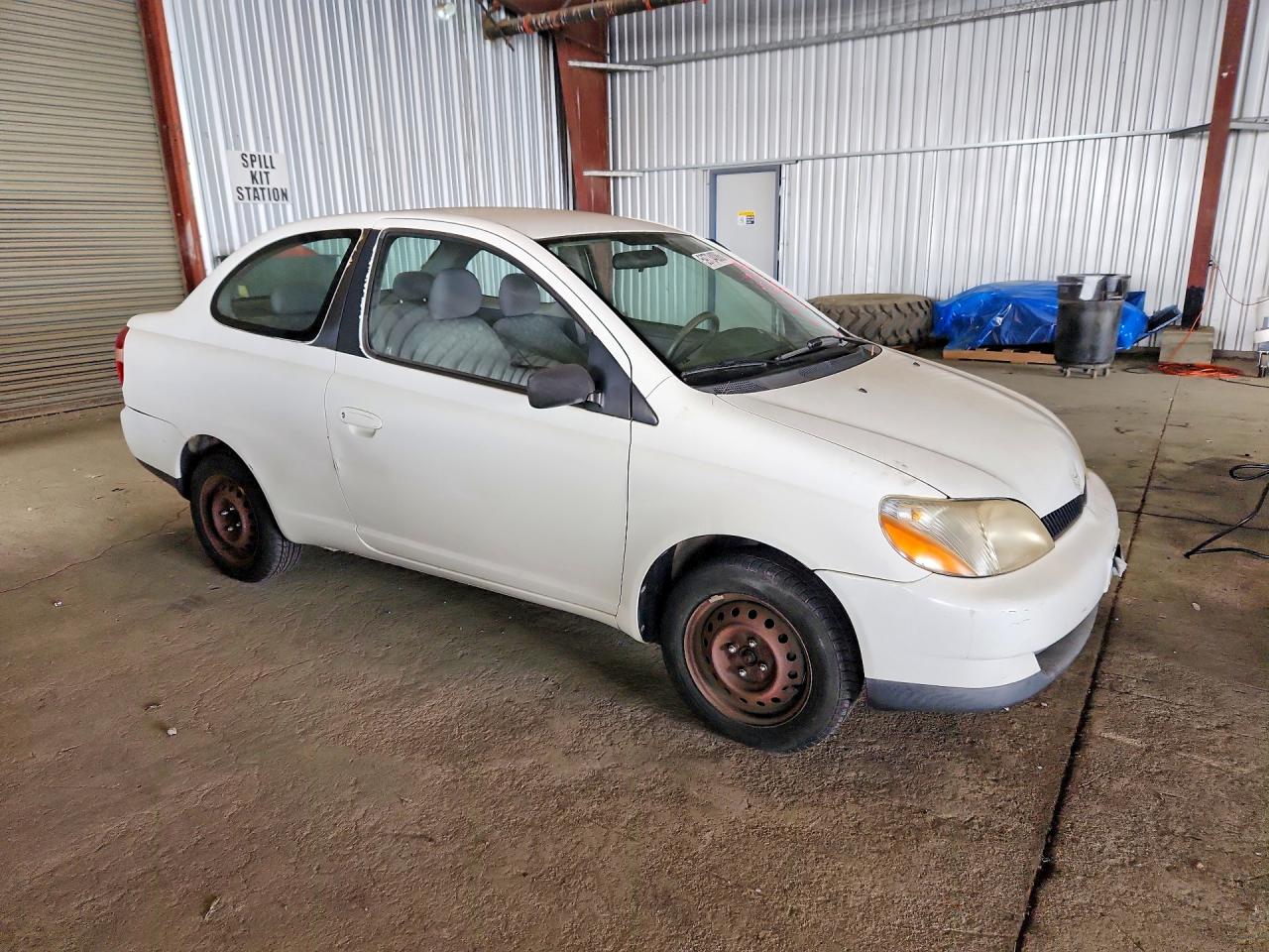 2000 Toyota Echo White vin: JTDAT123XY0039991