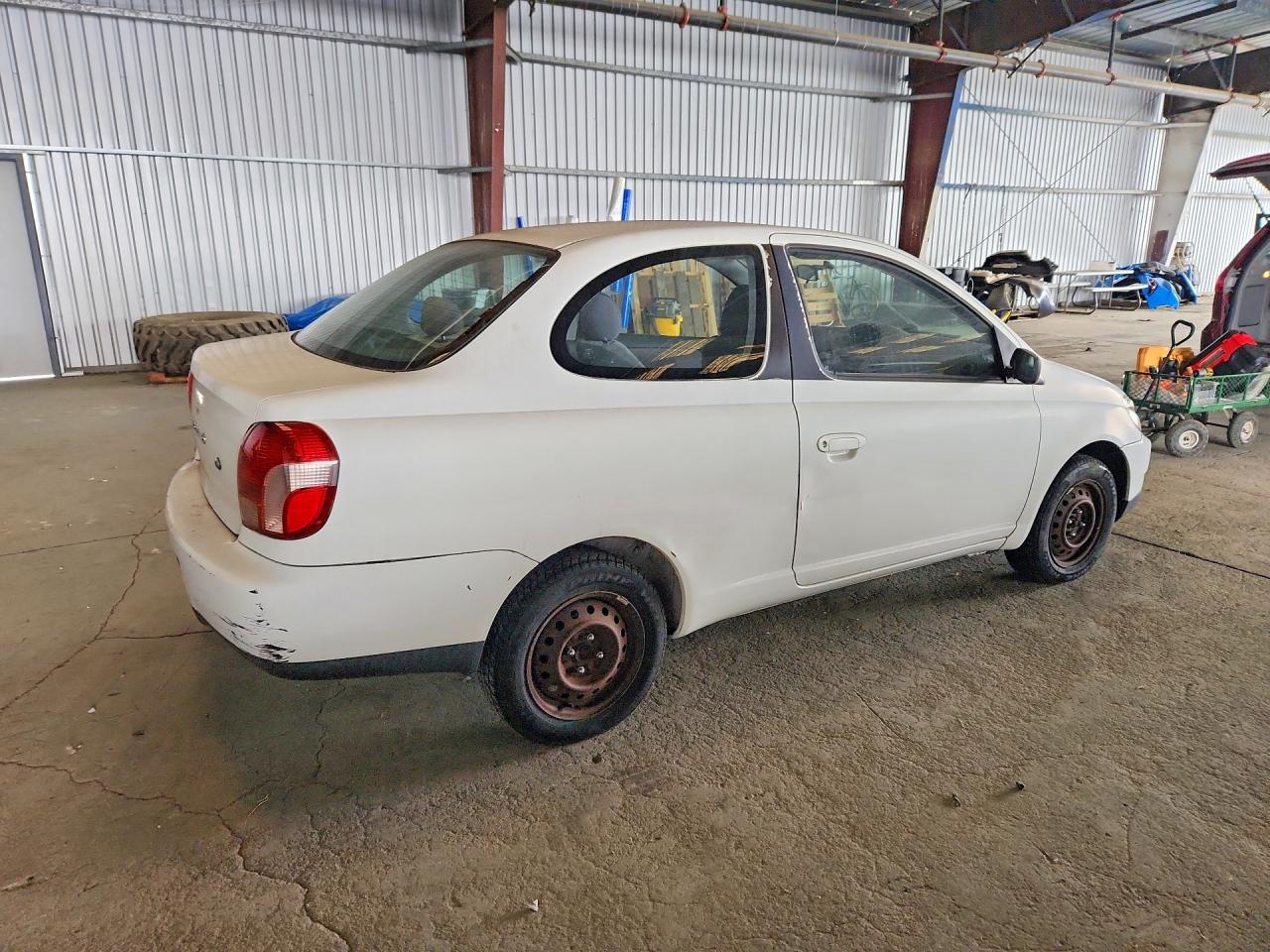 2000 Toyota Echo White vin: JTDAT123XY0039991