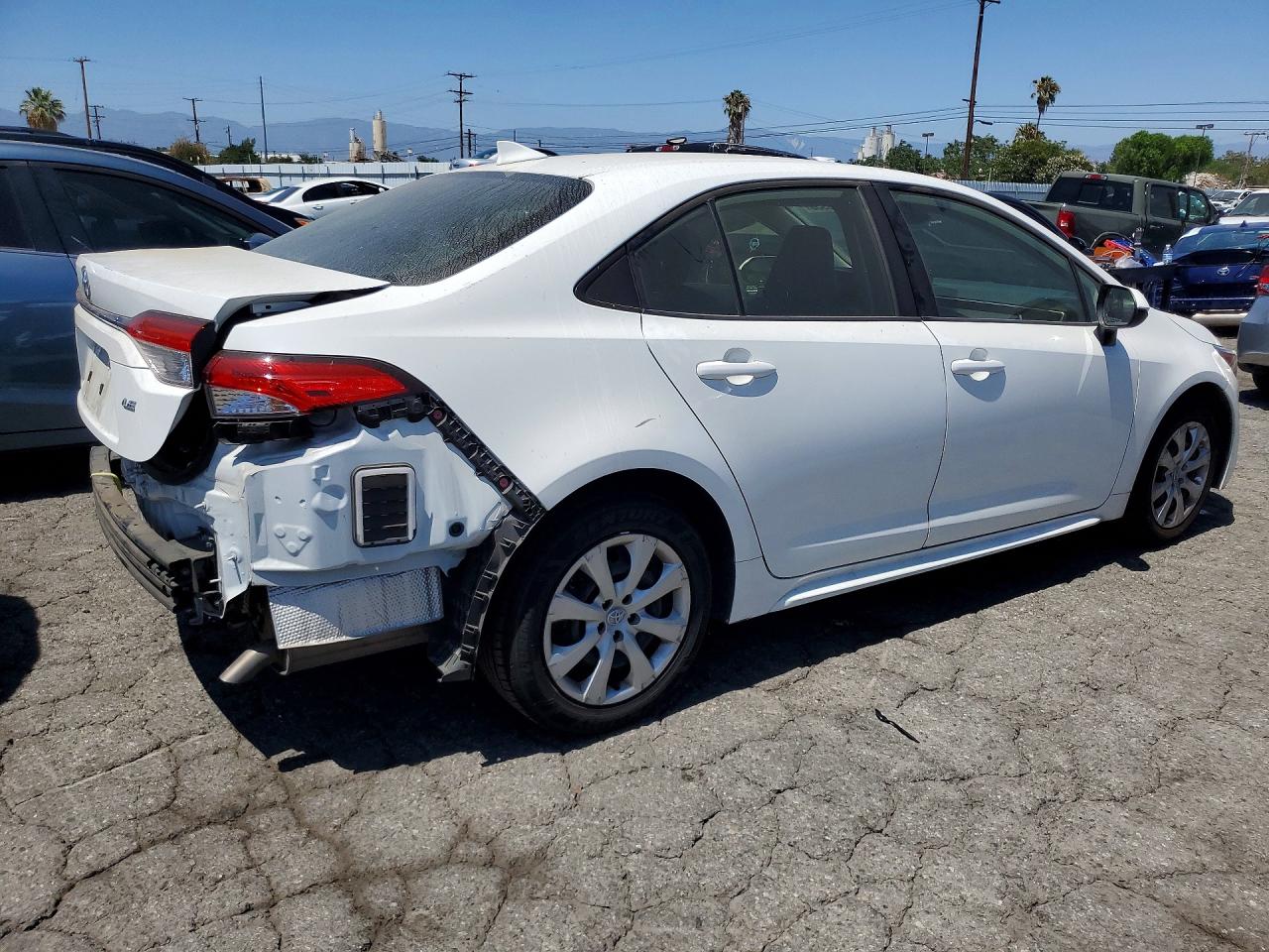 2023 Toyota Corolla Le White vin: JTDB4MEE1P3015513