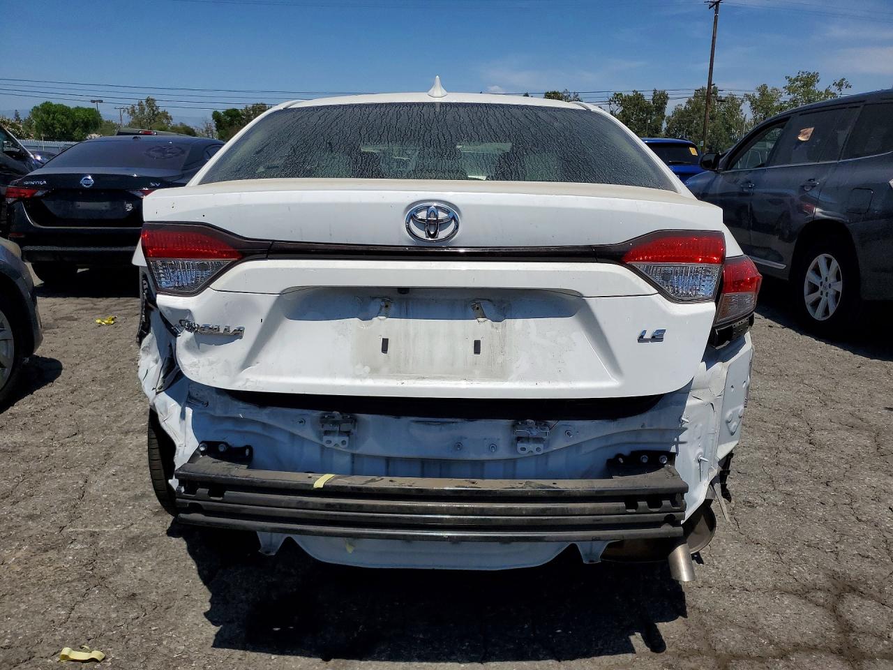 2023 Toyota Corolla Le White vin: JTDB4MEE1P3015513