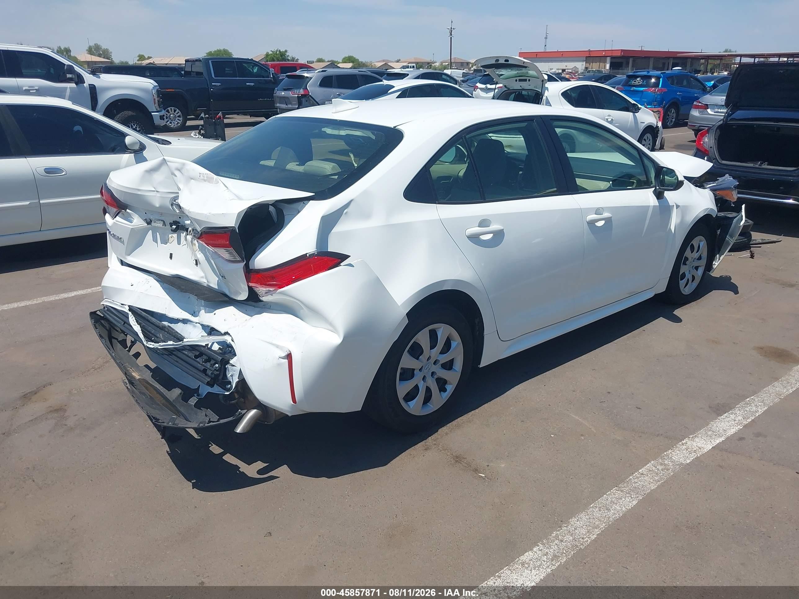 2026 Toyota Corolla Le Белый vin: JTDB4MEE1T3043810