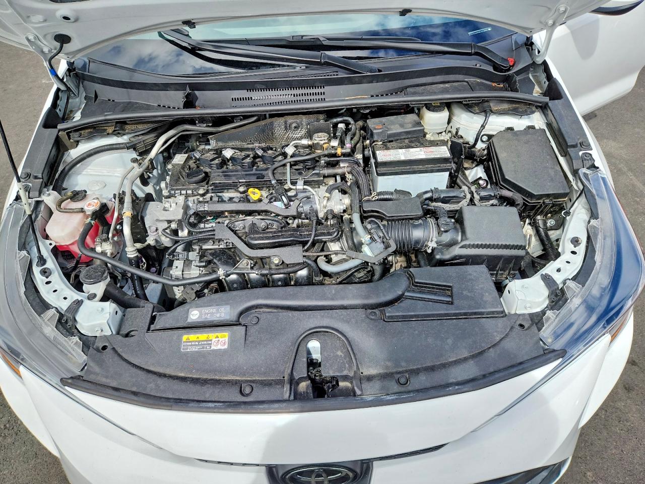 2024 Toyota Corolla Le White vin: JTDB4MEE5RJ014959