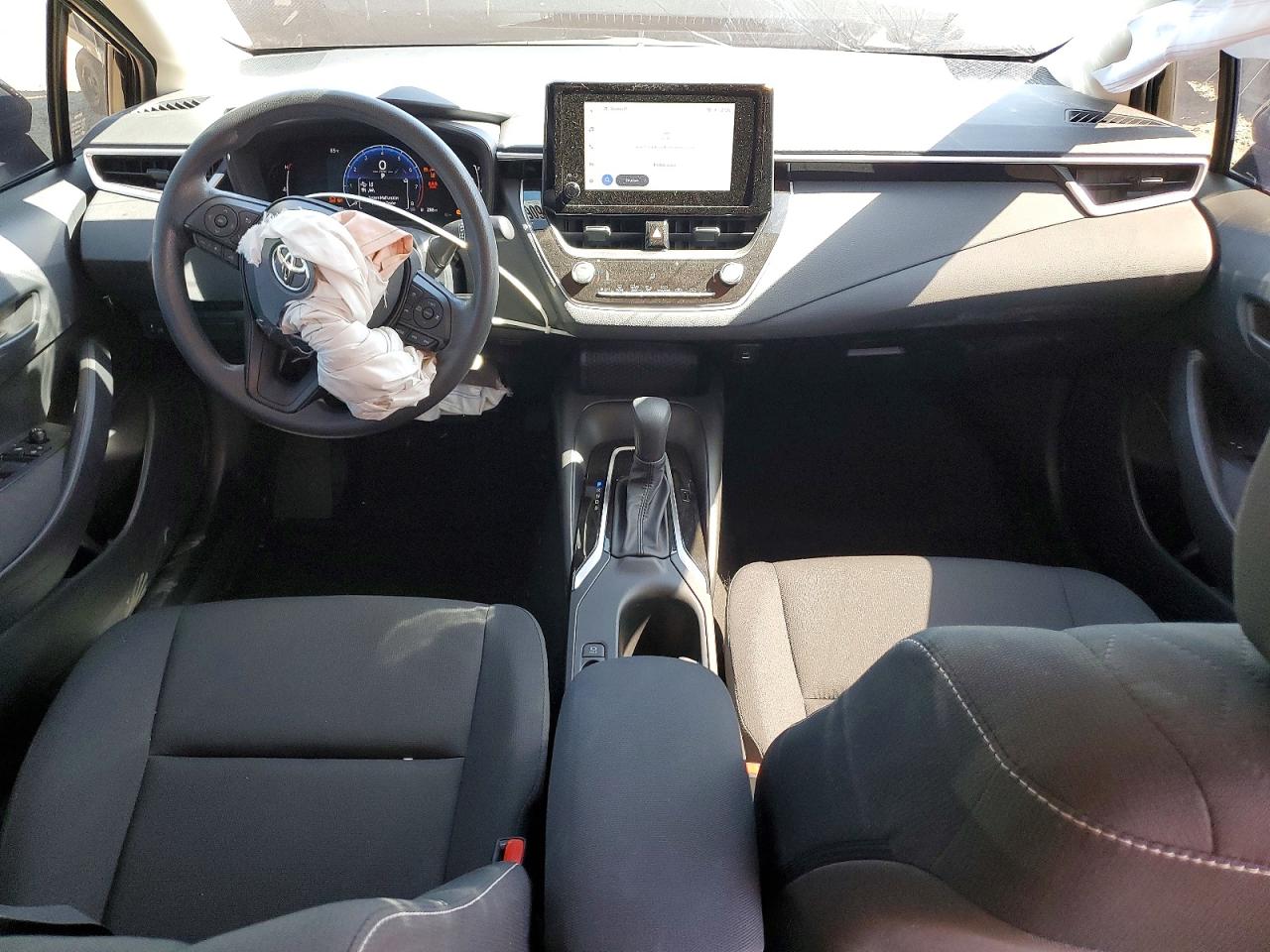 2026 Toyota Corolla Le Black vin: JTDB4MEE8T3033002
