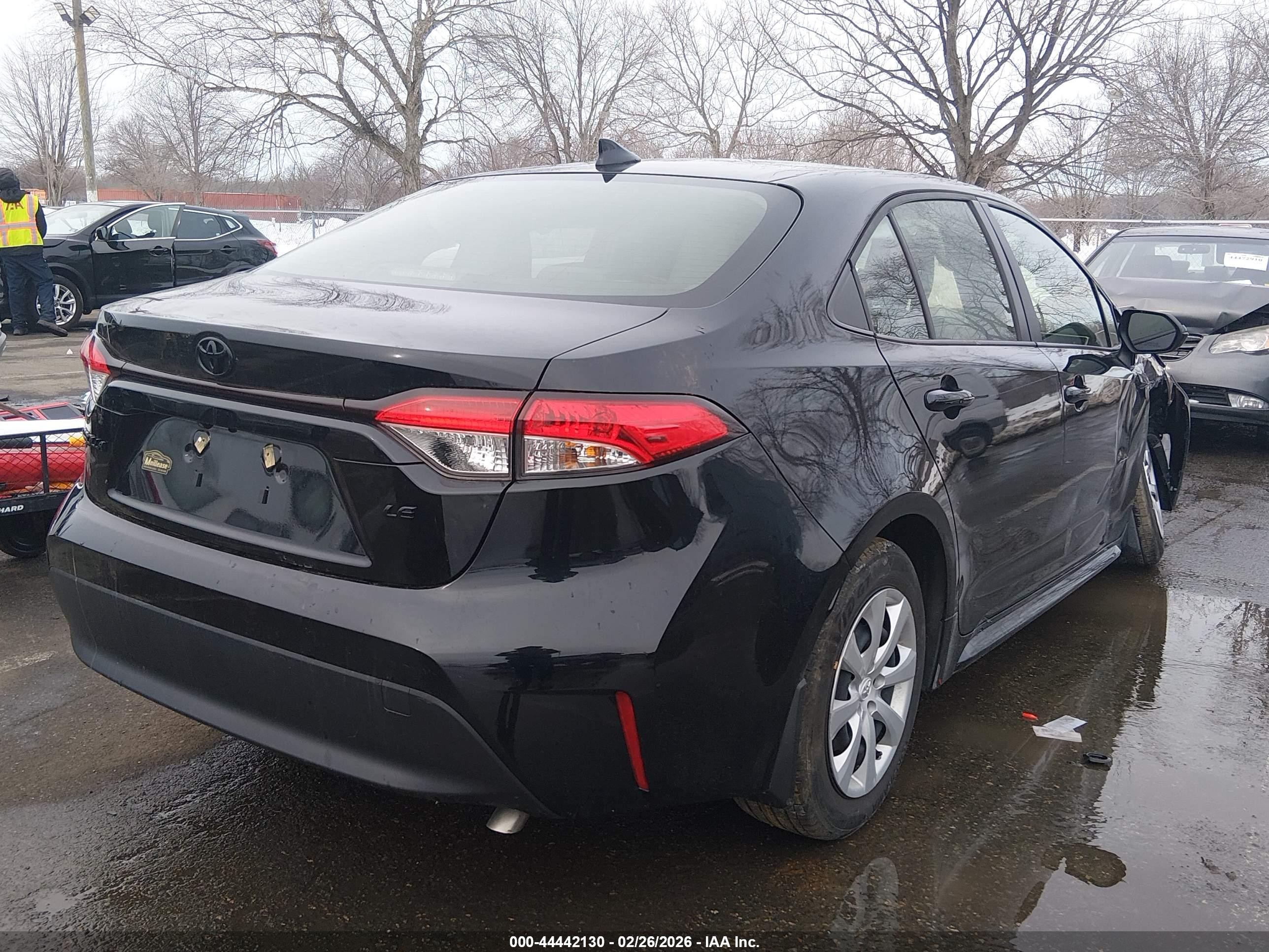 2023 Toyota Corolla Le Black vin: JTDB4MEEXPJ008314