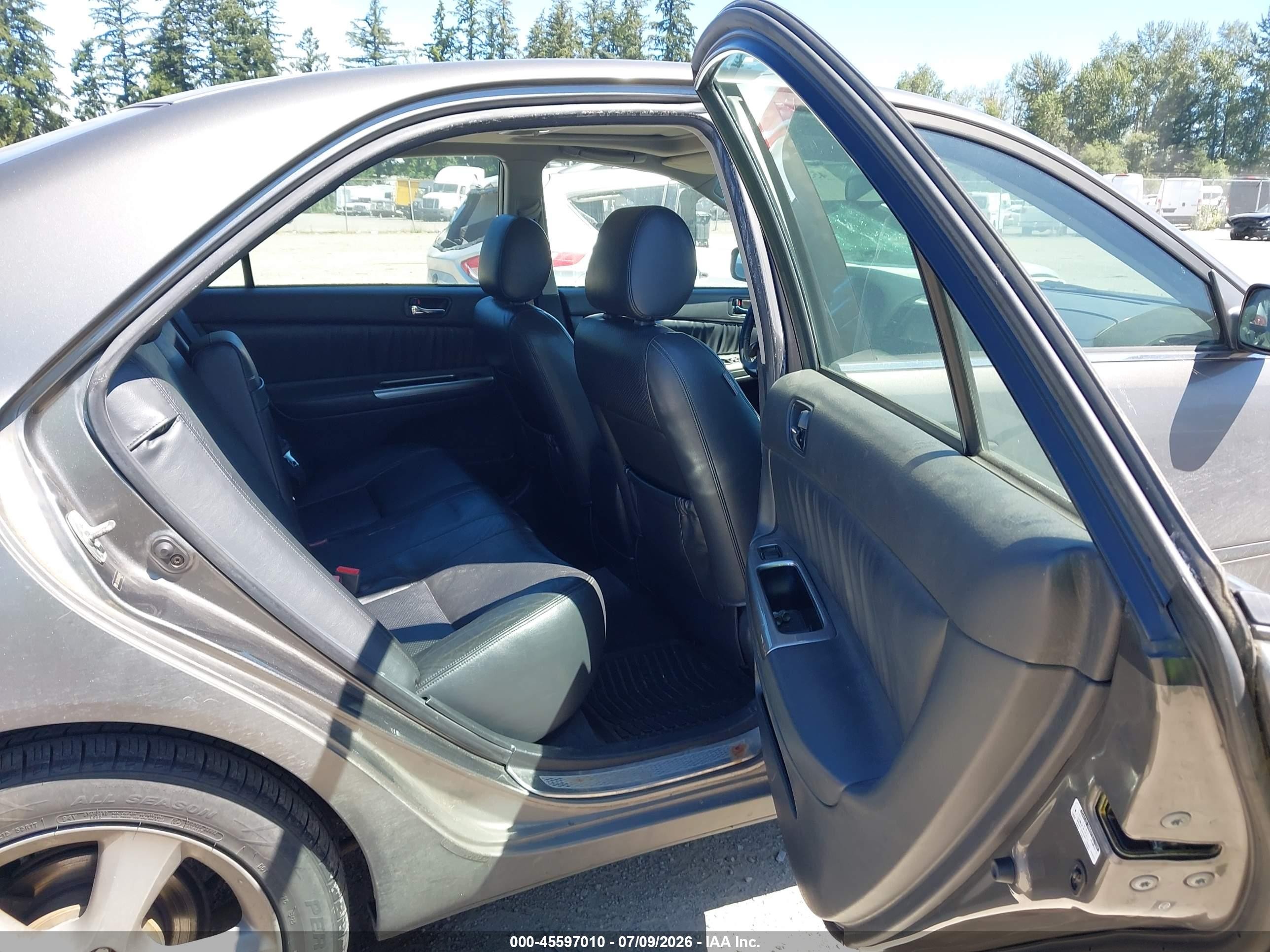 2005 Toyota Camry Se V6 Gray vin: JTDBA30K850024515