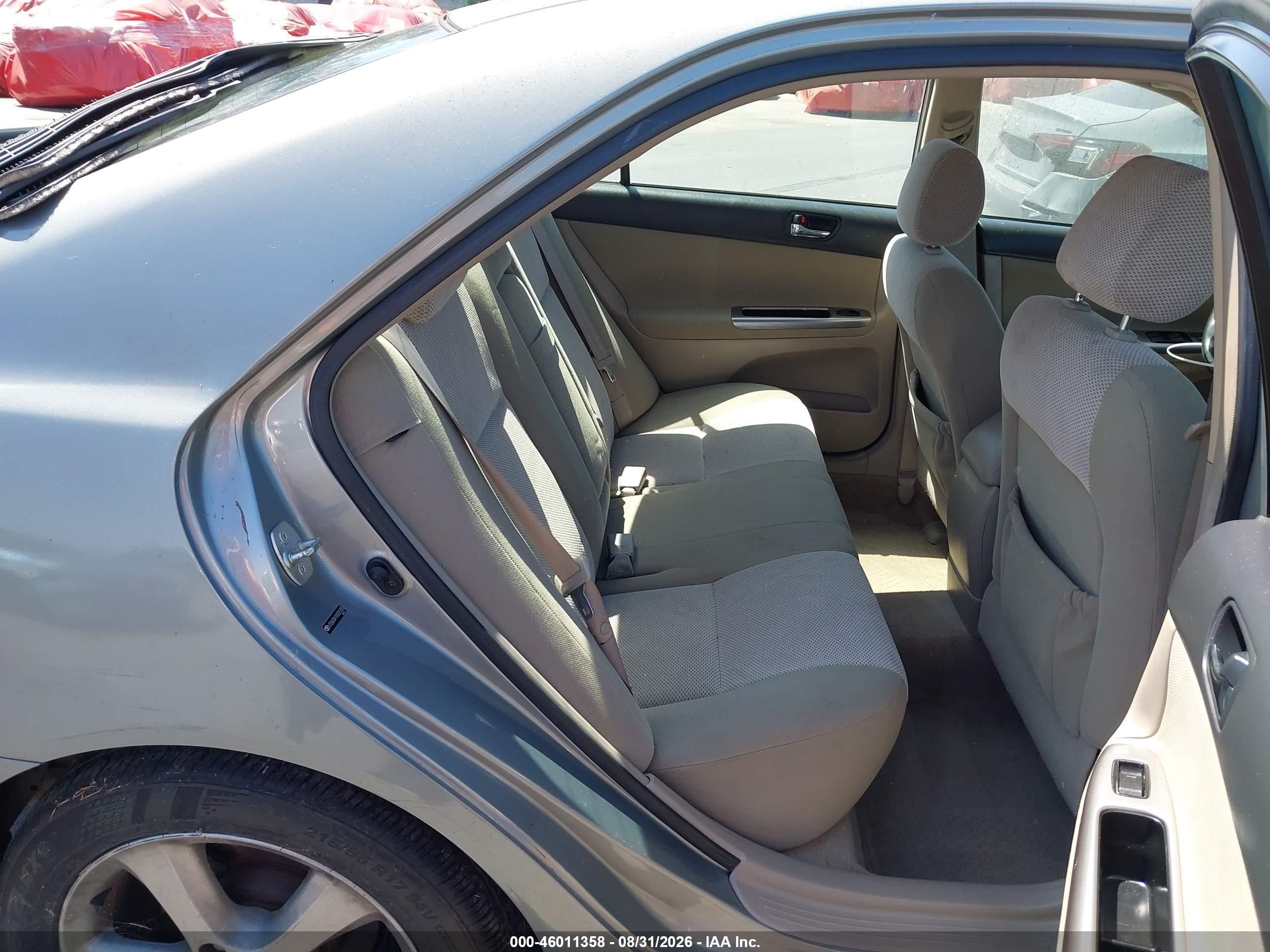 2005 Toyota Camry Se V6 Серебряный vin: JTDBA30K950025205