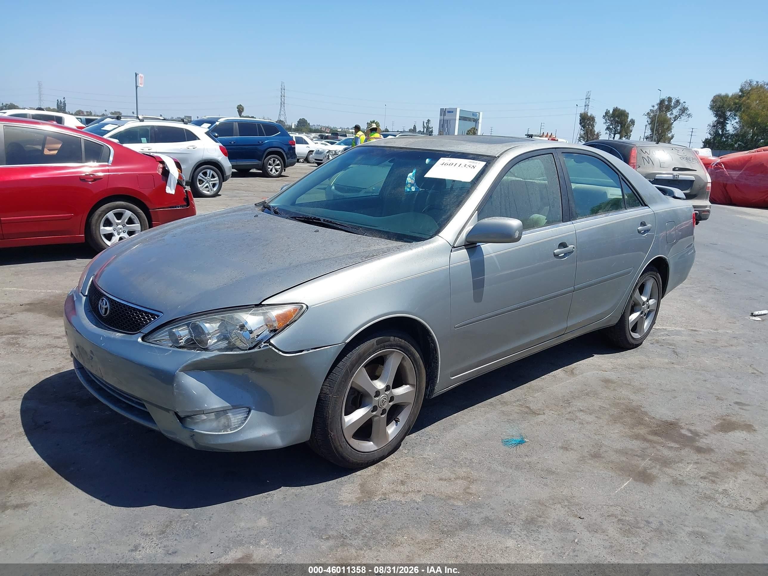 2005 Toyota Camry Se V6 Серебряный vin: JTDBA30K950025205