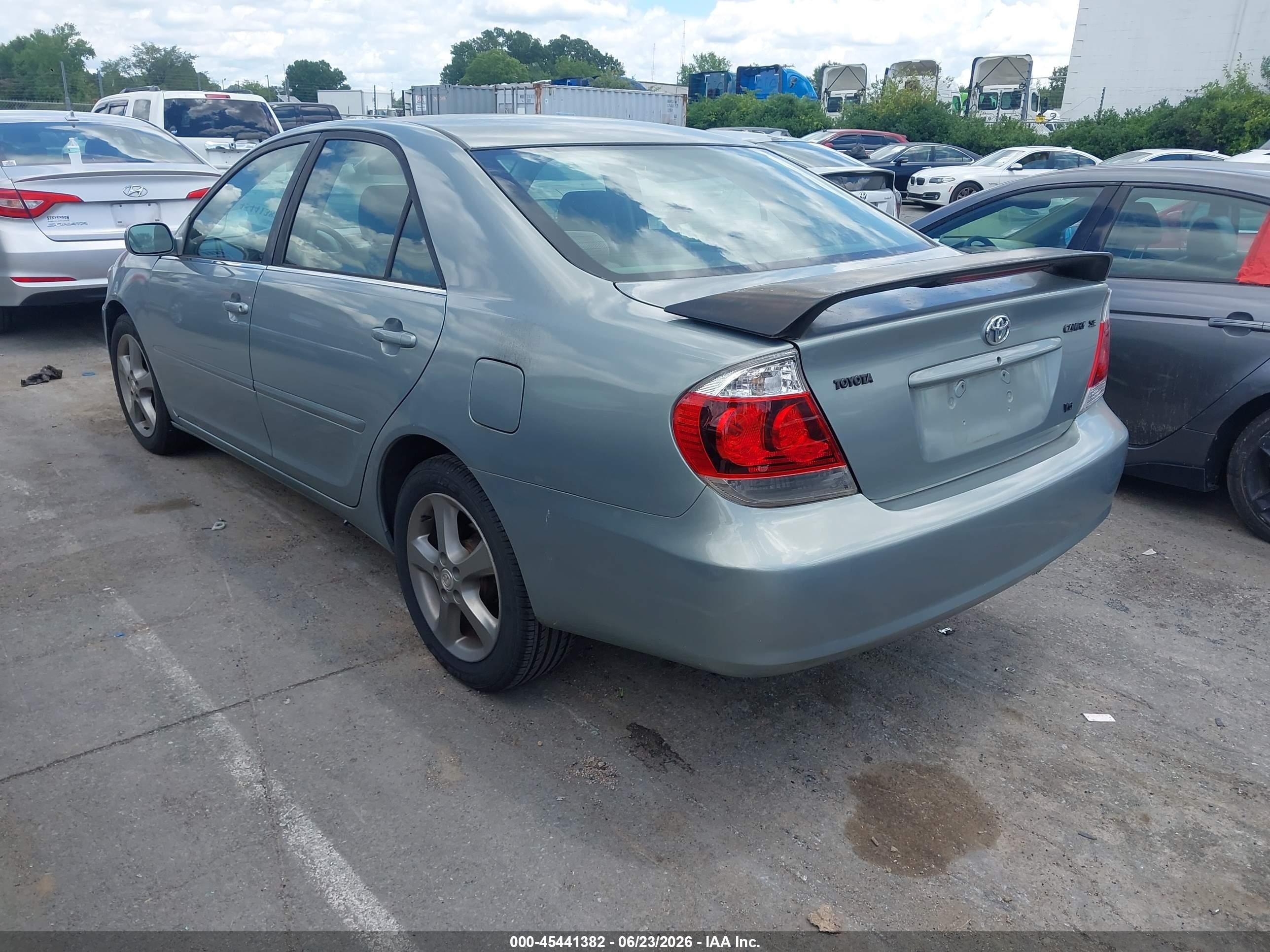 2006 Toyota Camry Se V6 Бирюзовый vin: JTDBA32K260026680