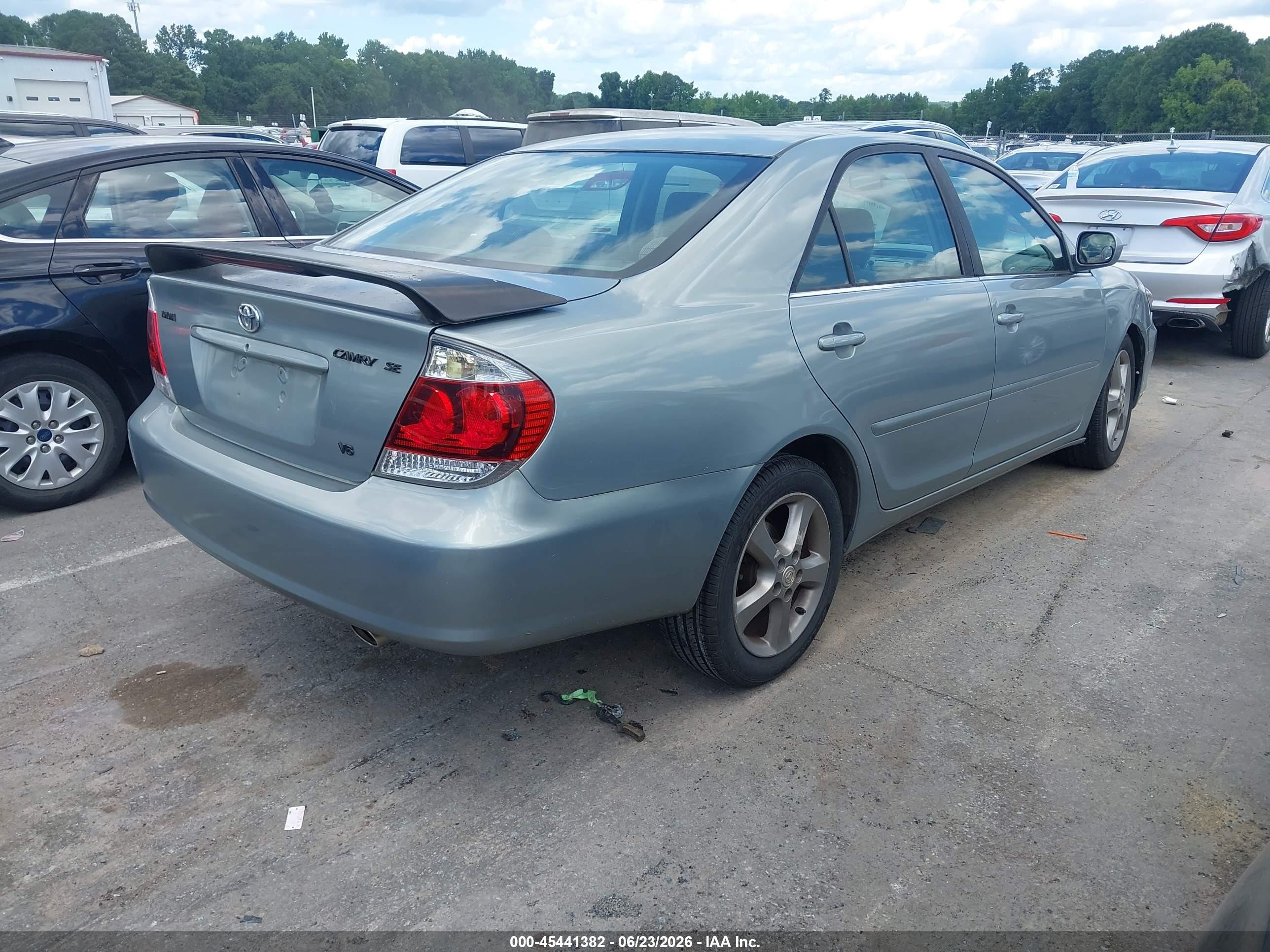 2006 Toyota Camry Se V6 Бирюзовый vin: JTDBA32K260026680