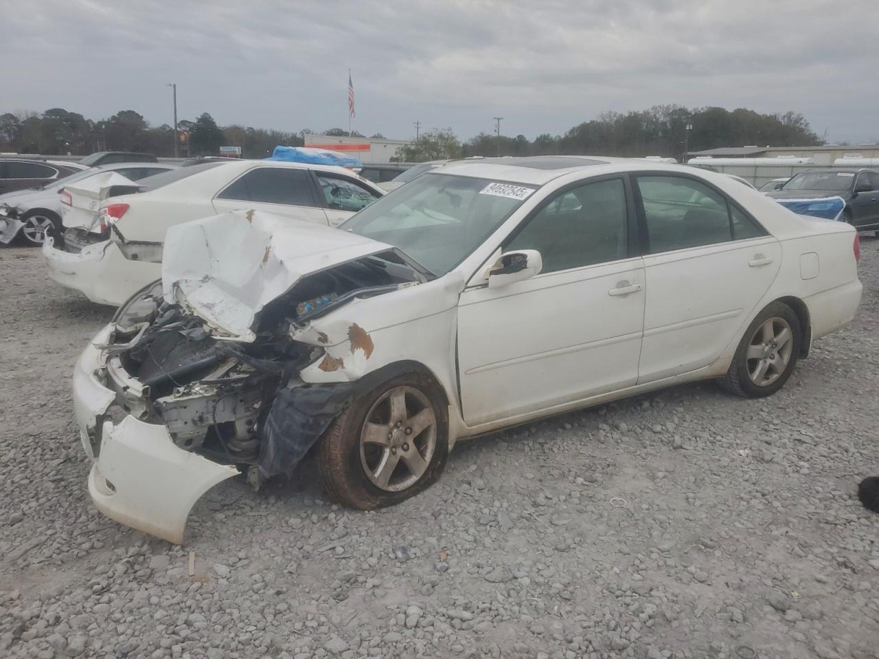 2004 Toyota Camry Se White vin: JTDBA32K440015077