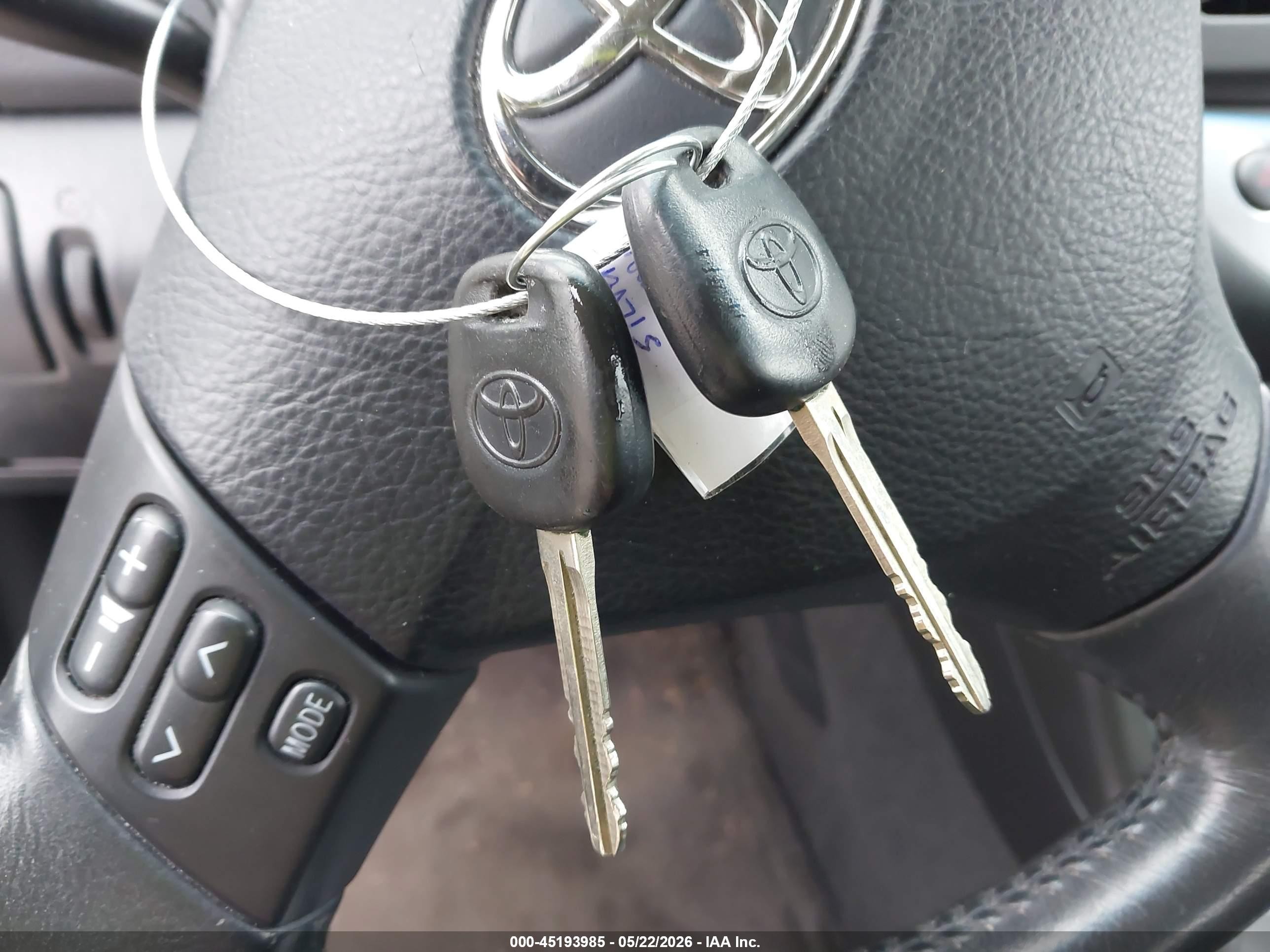 2006 Toyota Camry Se V6 Серебряный vin: JTDBA32K460026602