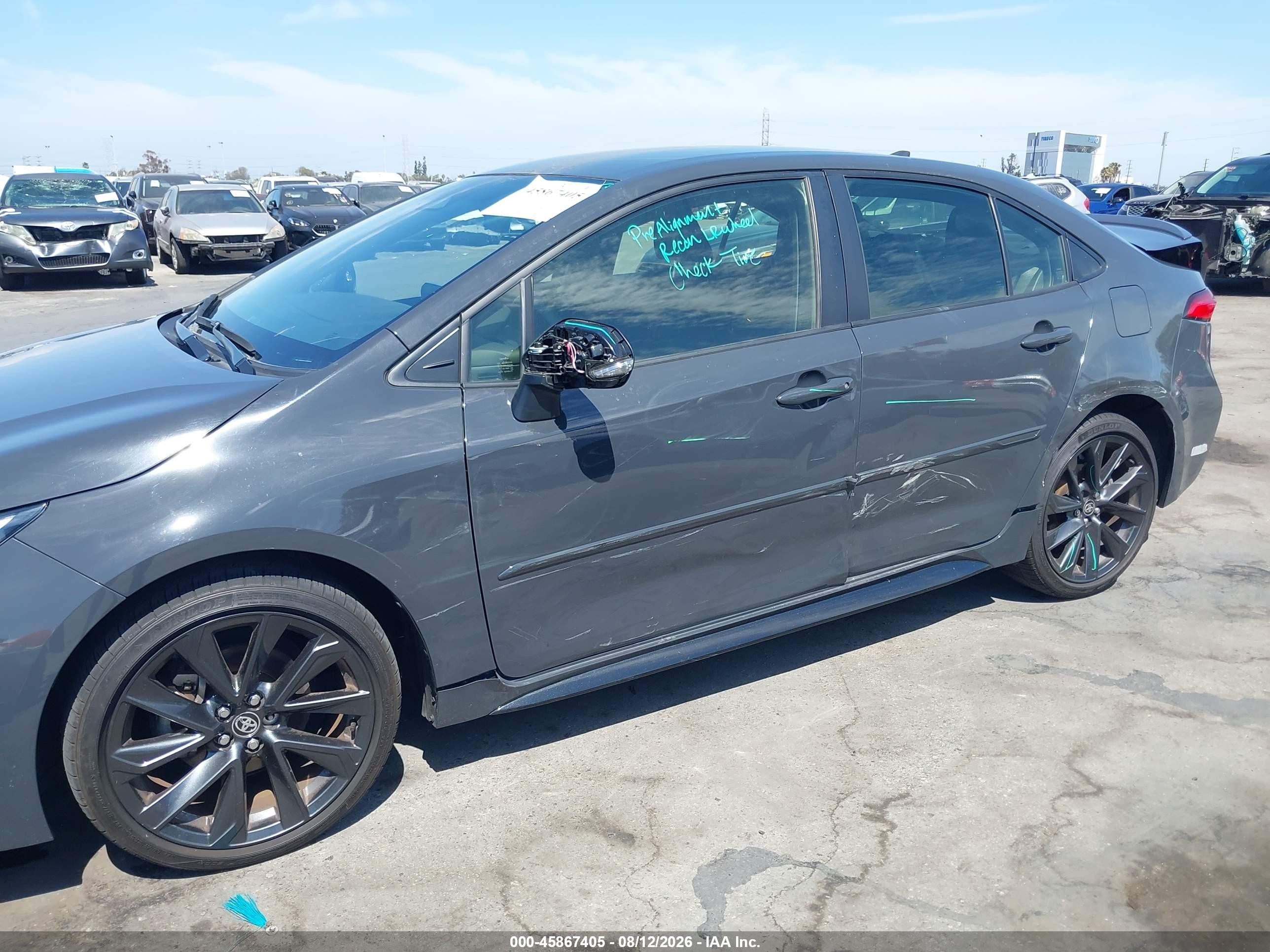 2025 Toyota Corolla Hybrid Se Gray vin: JTDBCMFE0S3086566