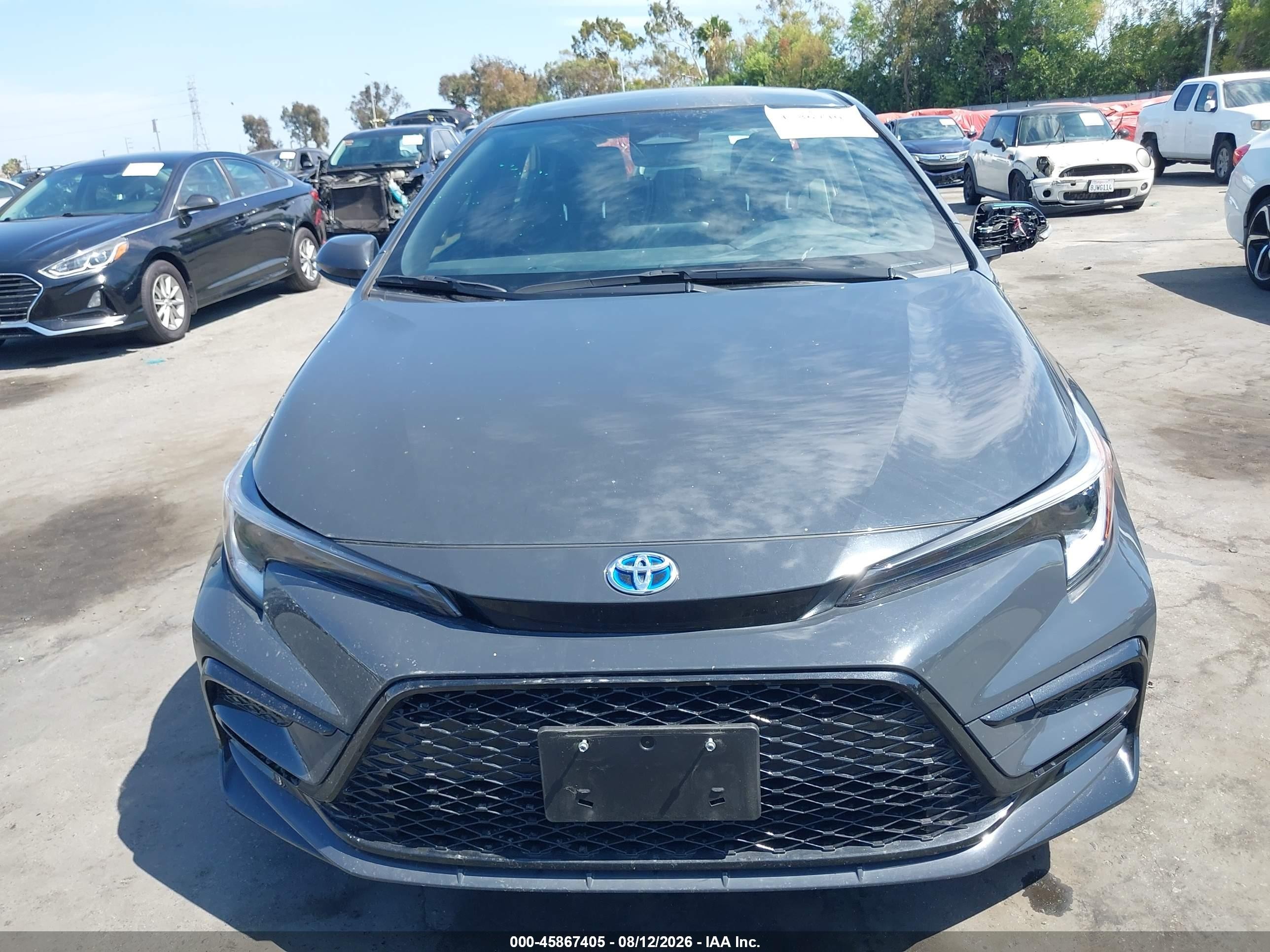 2025 Toyota Corolla Hybrid Se Gray vin: JTDBCMFE0S3086566