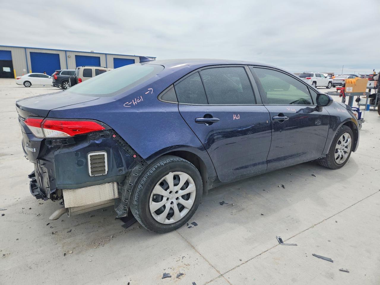 2023 Toyota Corolla Hybrid Le Blue vin: JTDBCMFE1PJ003049