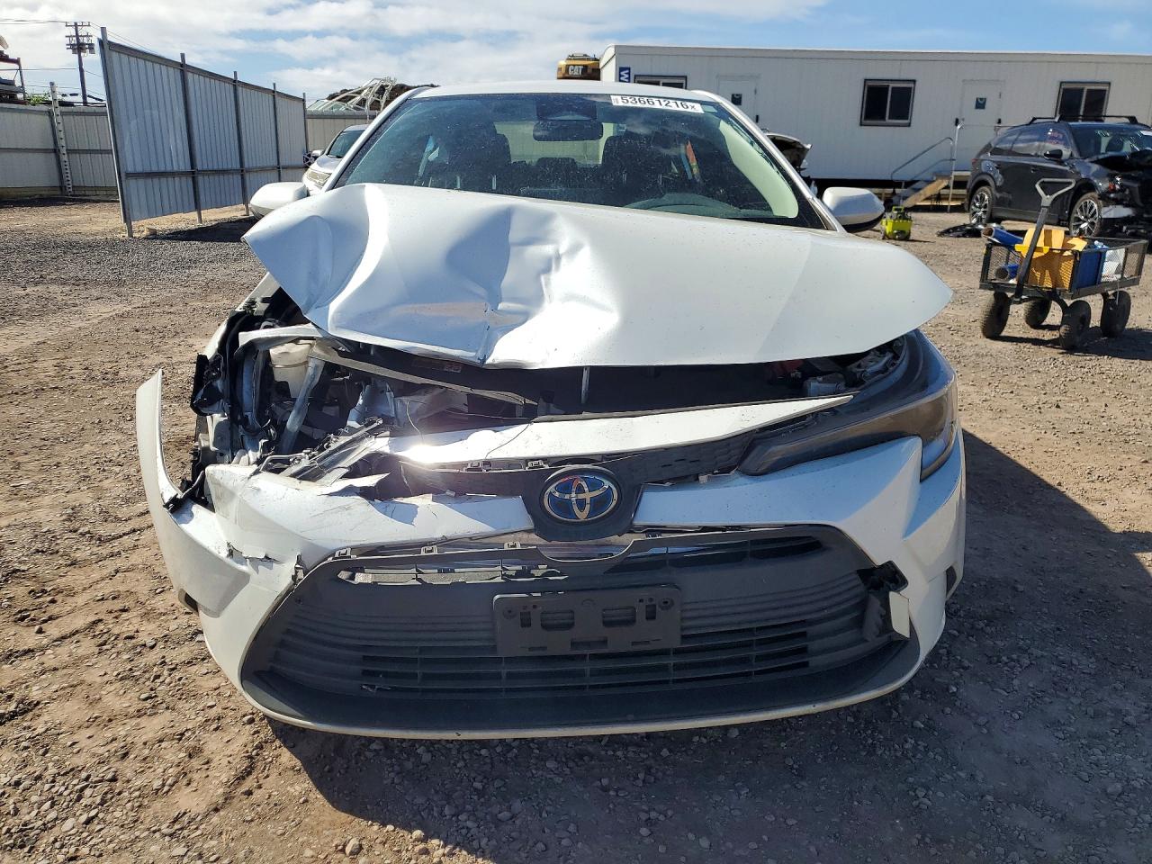 2023 Toyota Corolla Hybrid Le White vin: JTDBCMFE2PJ001391