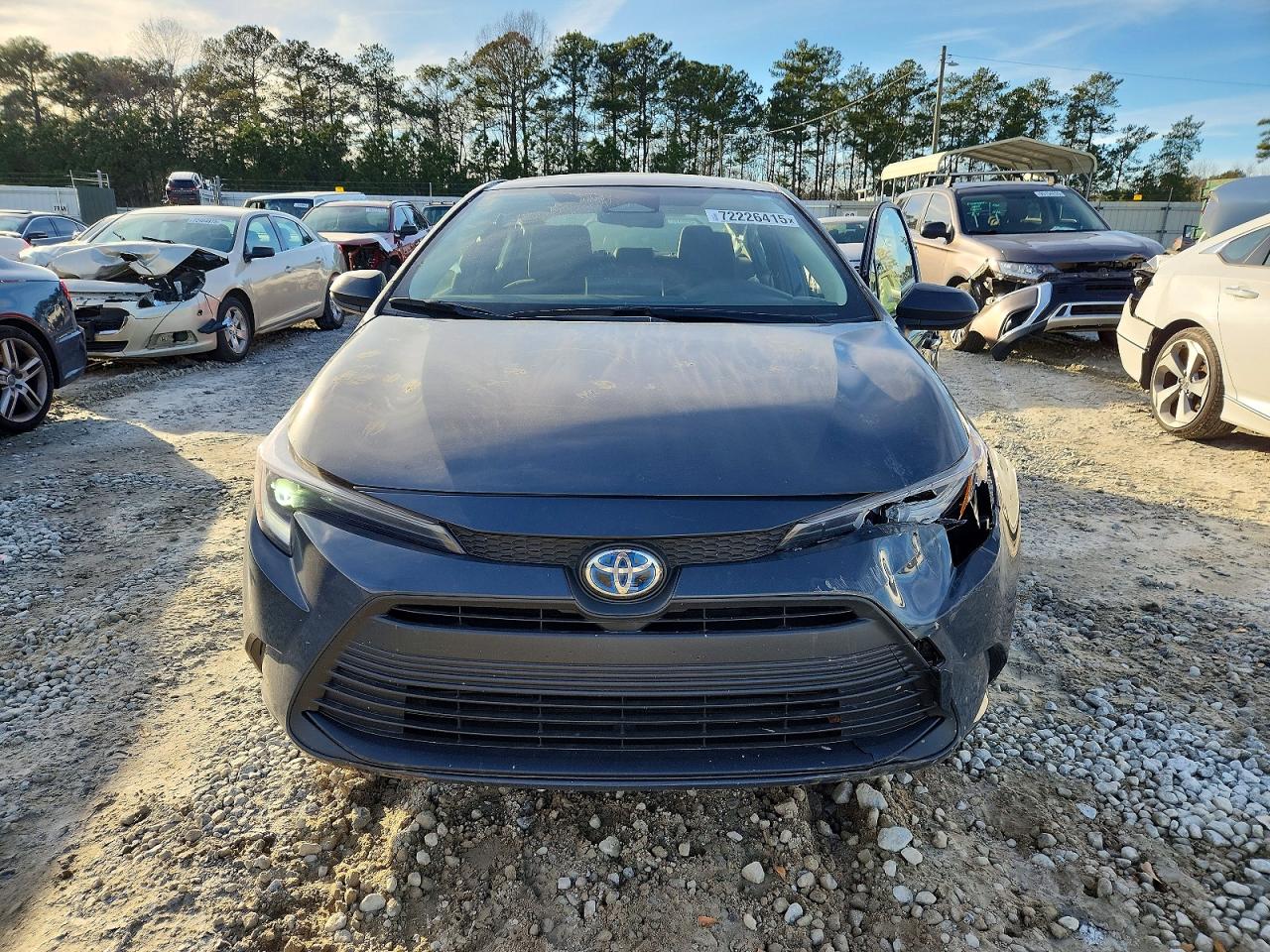 2025 Toyota Corolla Le Gray vin: JTDBCMFE2S3104291