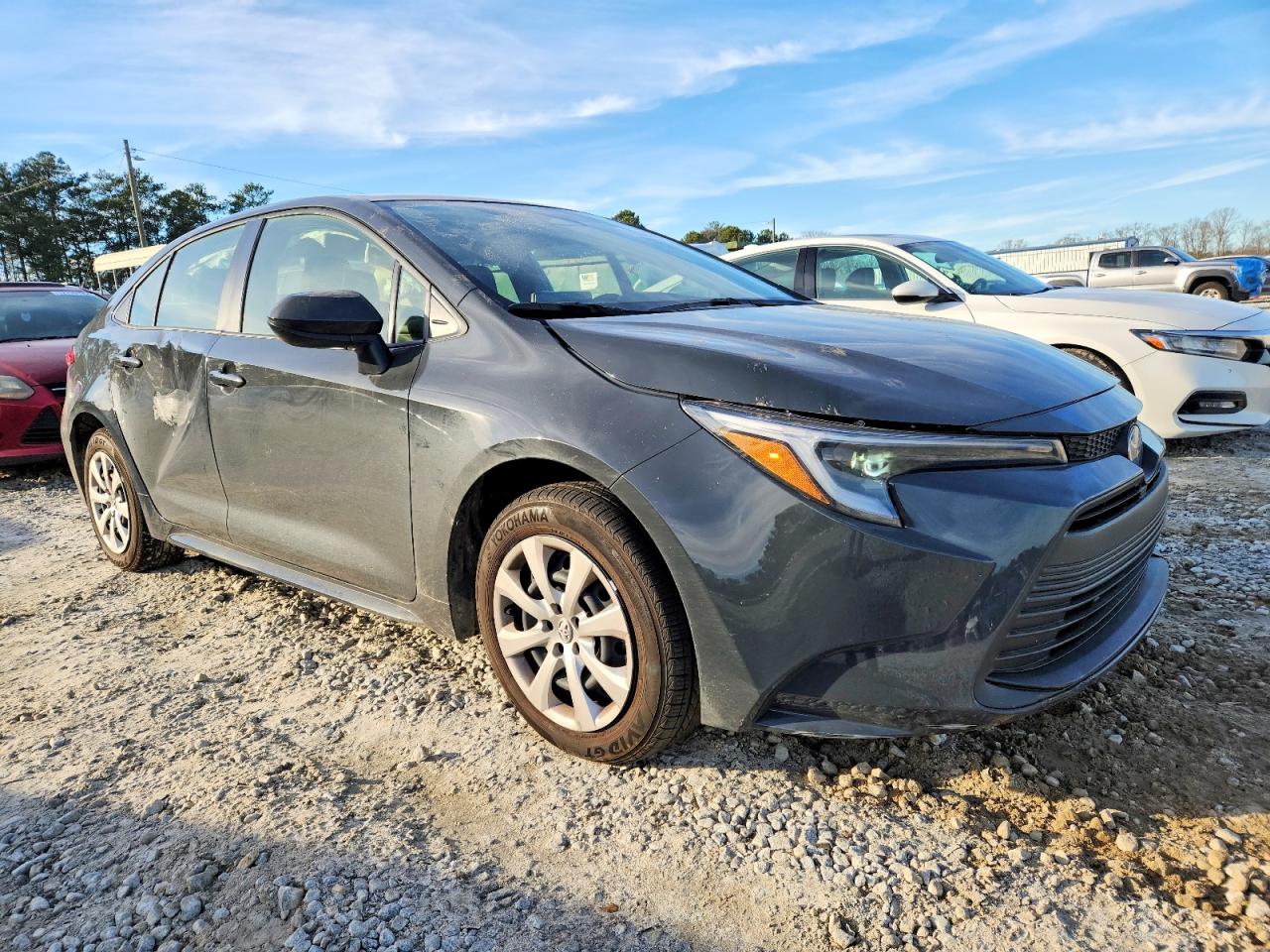 2025 Toyota Corolla Le Gray vin: JTDBCMFE2S3104291