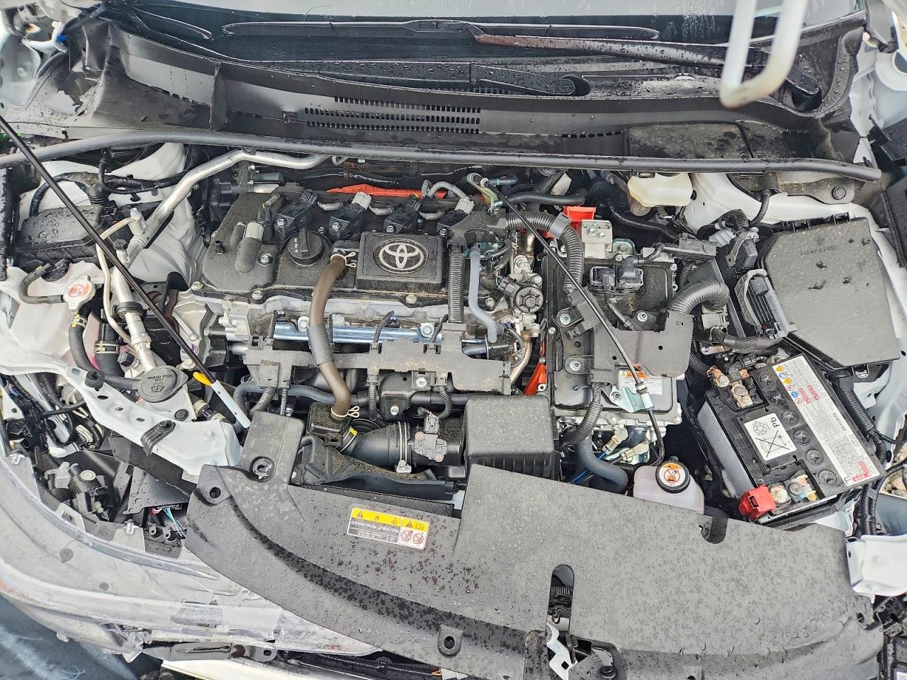 2026 Toyota Corolla Hybrid Le Белый vin: JTDBCMFE2T3130391