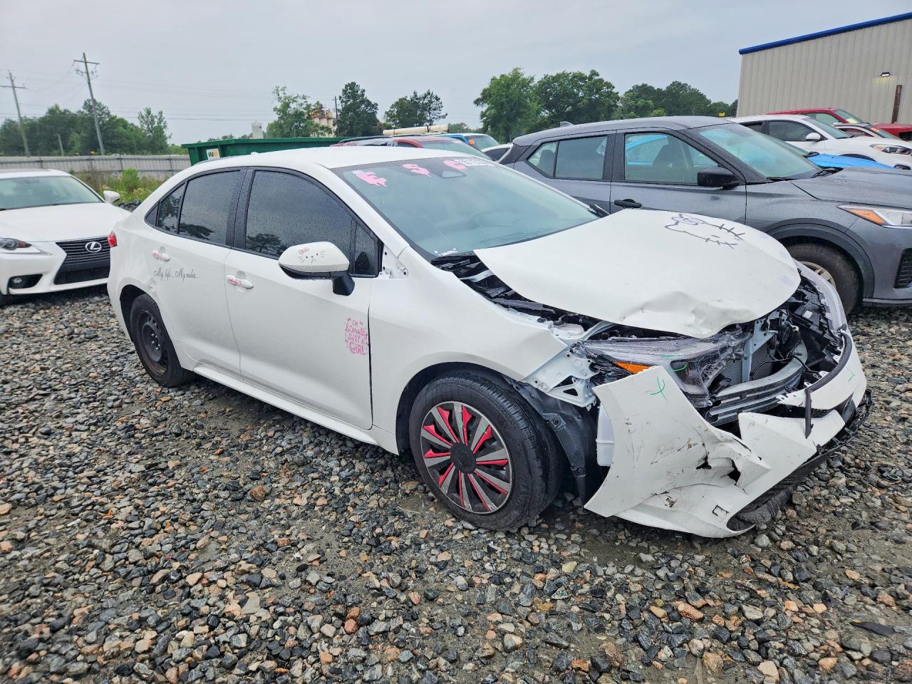 2026 Toyota Corolla Hybrid Le Белый vin: JTDBCMFE2T3130391