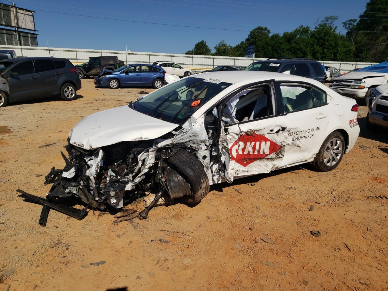 2024 Toyota Corolla Hybrid Le White vin: JTDBCMFE3R3048503 Damage: Left Front Fender, Severe Damage, Replacement Required